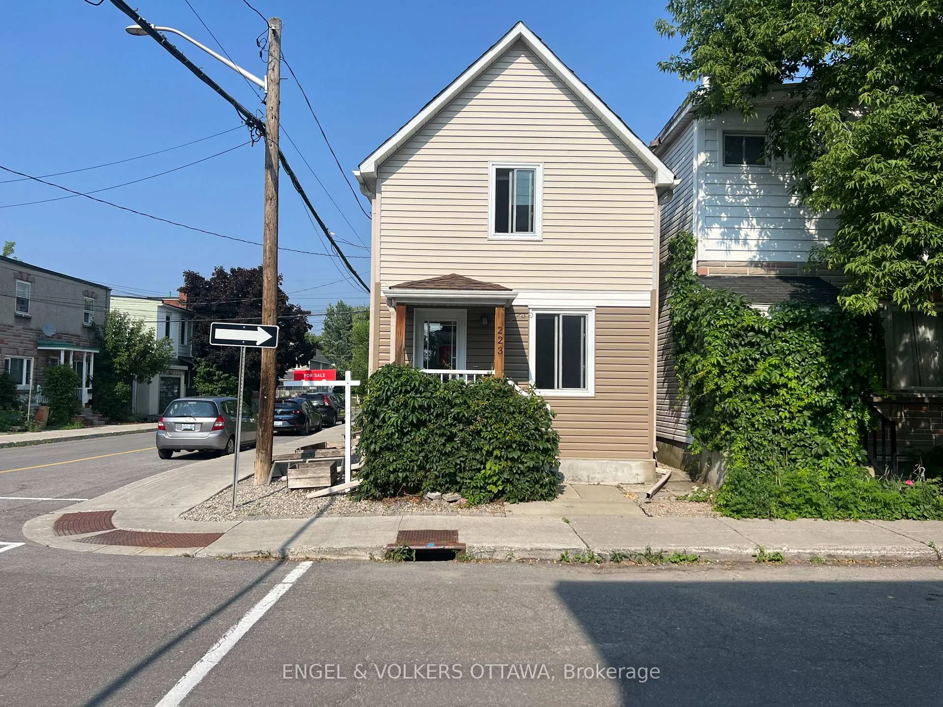 Photo 1 of 223 Carruthers Avenue, Ottawa, Hintonburg — HOMEH