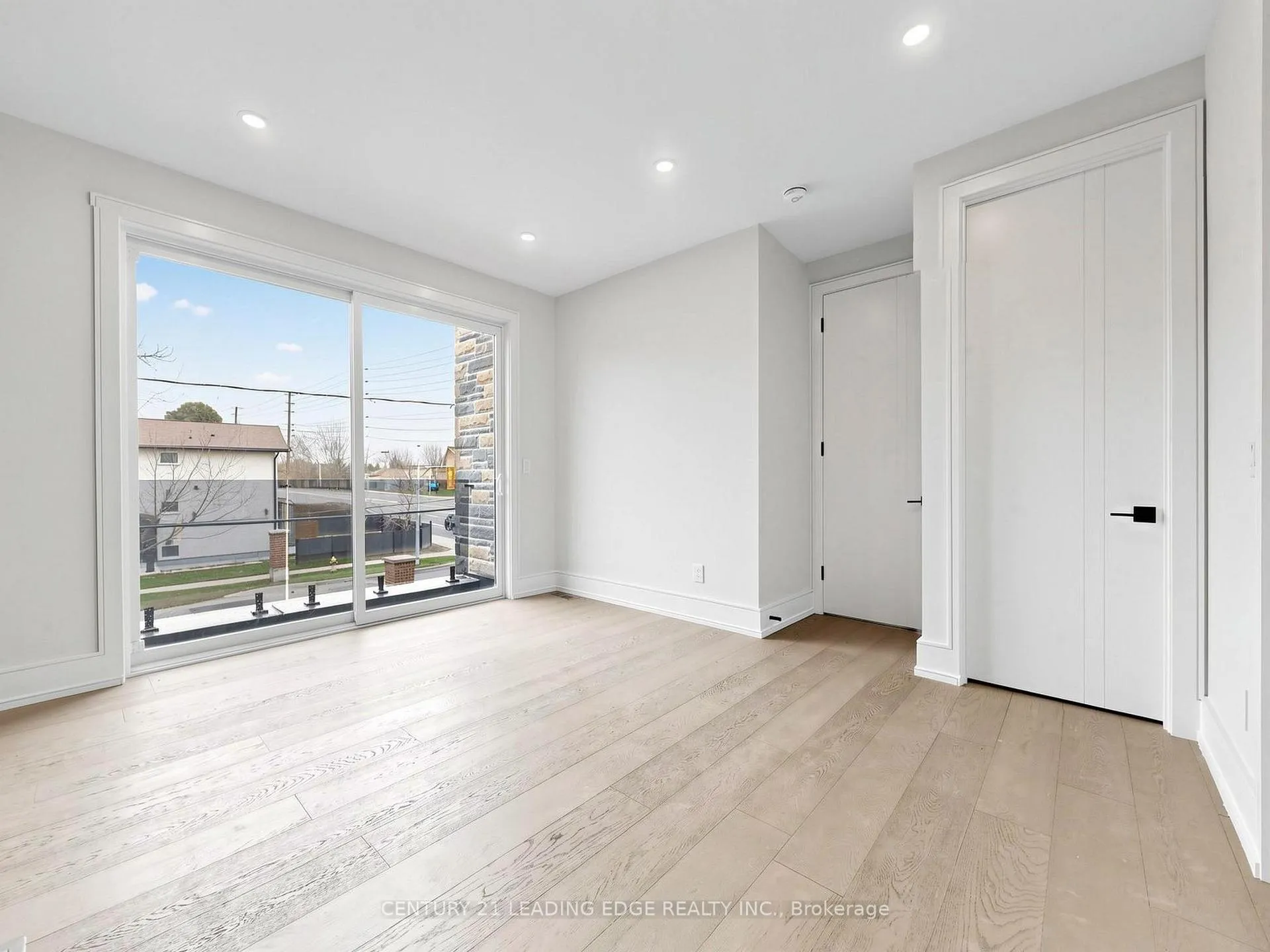 Photo 12 of Unit 3, 170 Dixon Road, Etobicoke, Kingsview Village-The Westway — HOMEH