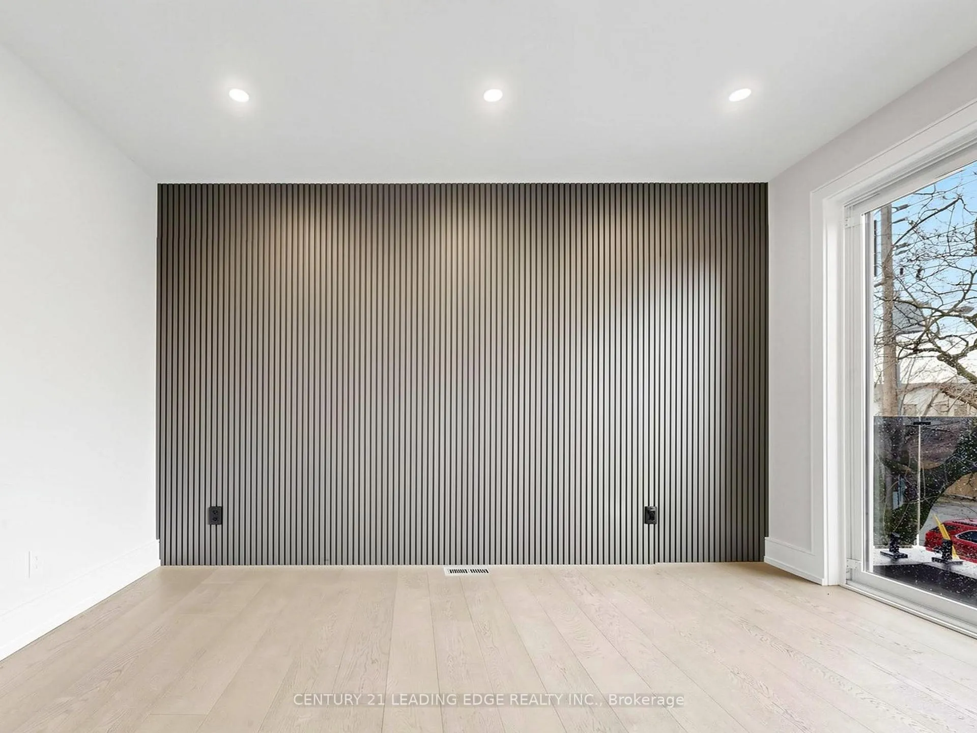 Photo 13 of Unit 3, 170 Dixon Road, Etobicoke, Kingsview Village-The Westway — HOMEH