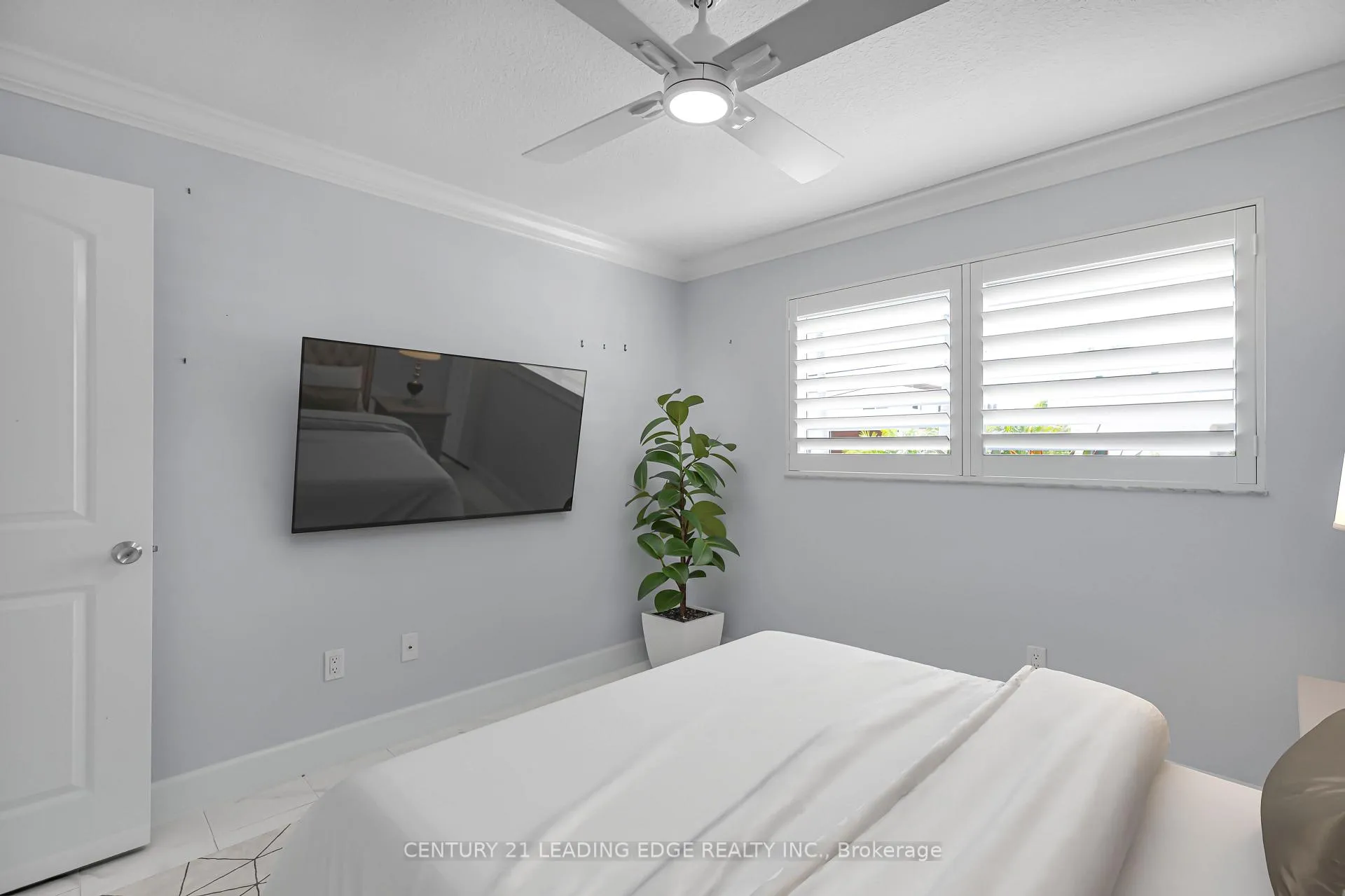 Photo 38 of Unit 3, 170 Dixon Road, Etobicoke, Kingsview Village-The Westway — HOMEH