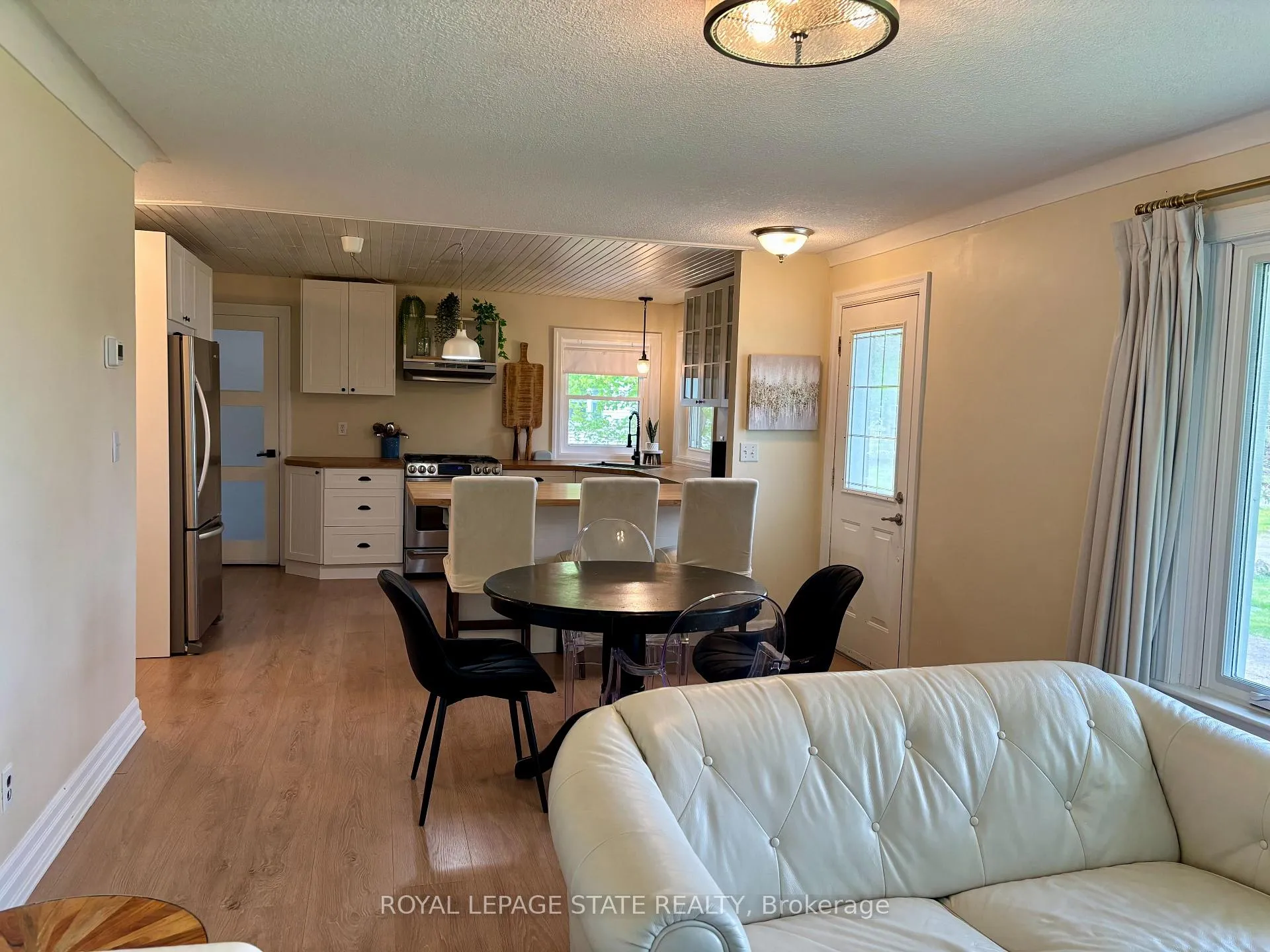 Photo 8 of 104 Diltz Road, Haldimand, Dunnville — HOMEH