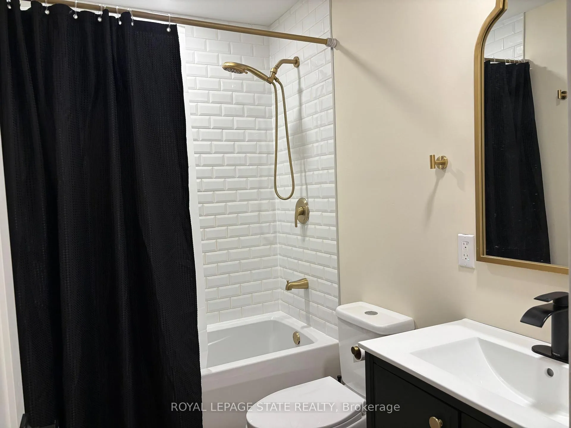 Photo 13 of 104 Diltz Road, Haldimand, Dunnville — HOMEH