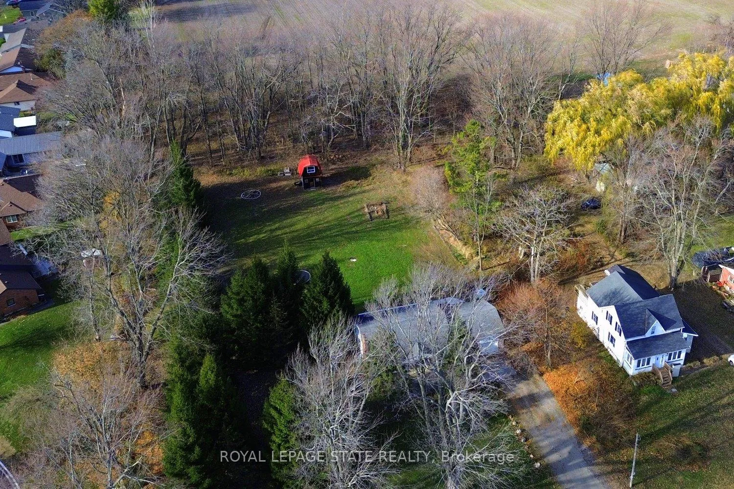Photo 33 of 104 Diltz Road, Haldimand, Dunnville — HOMEH