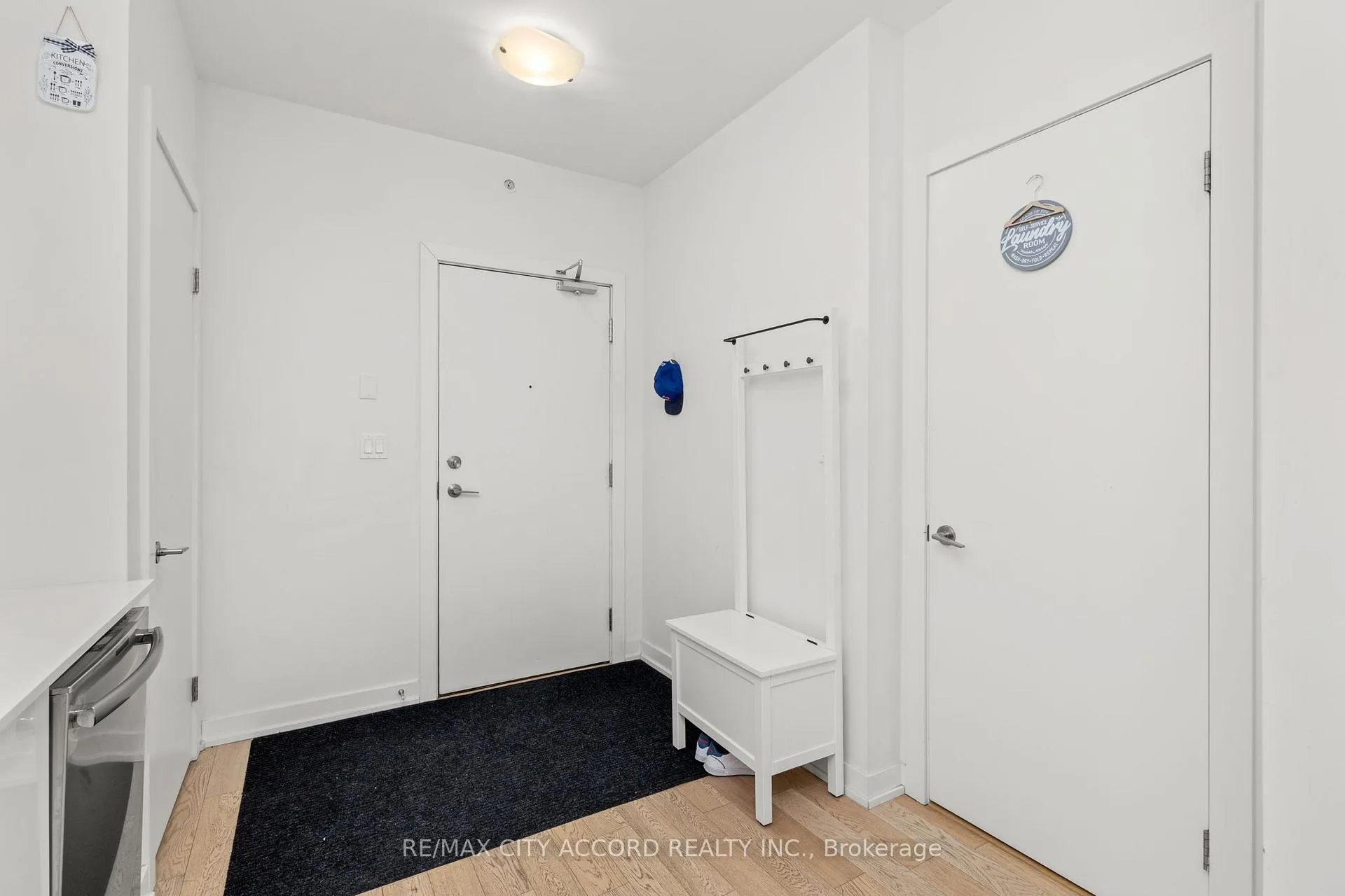 Photo 11 of Unit 311, 20 Bruyeres Mews, Toronto, Niagara — HOMEH