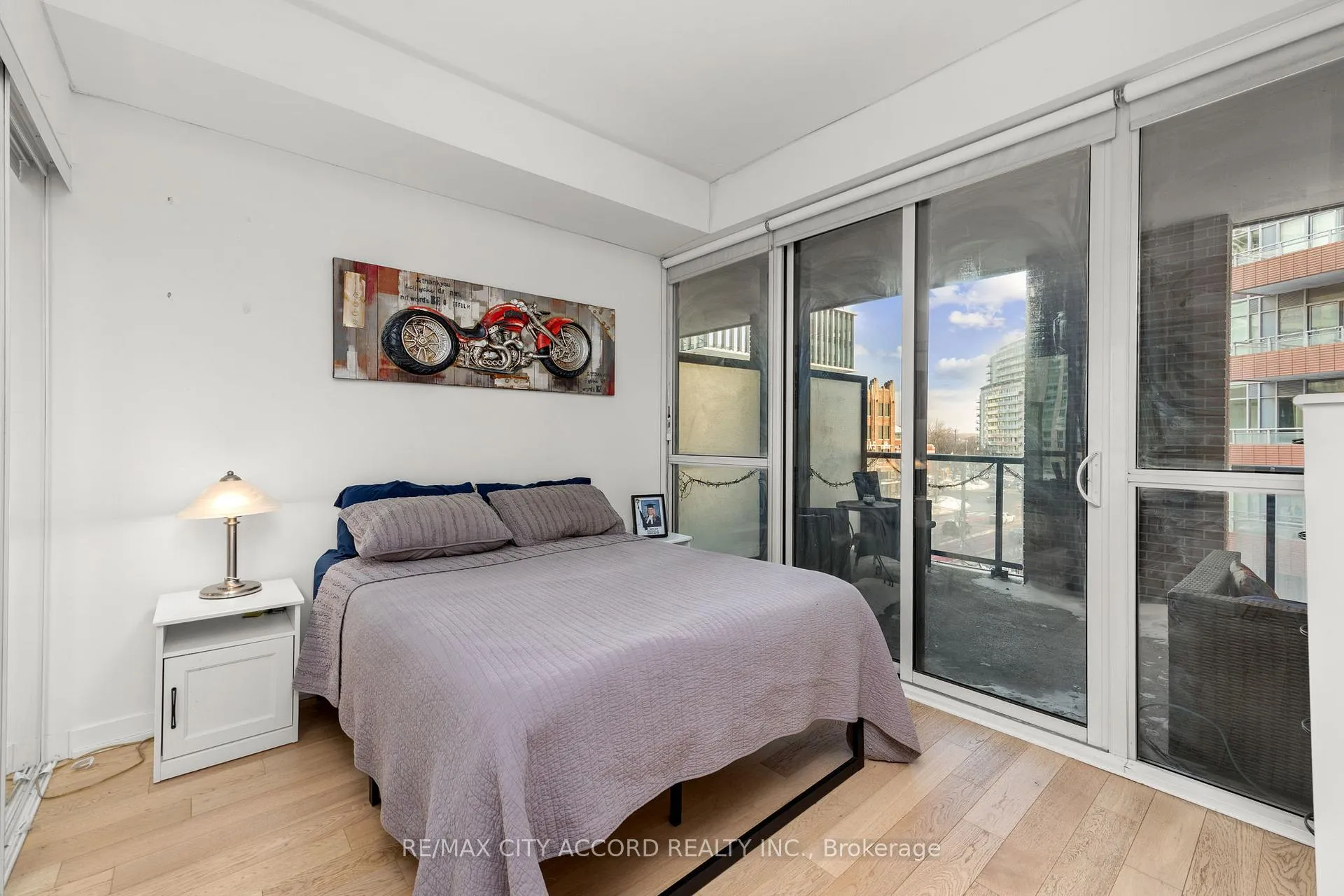 Photo 14 of Unit 311, 20 Bruyeres Mews, Toronto, Niagara — HOMEH