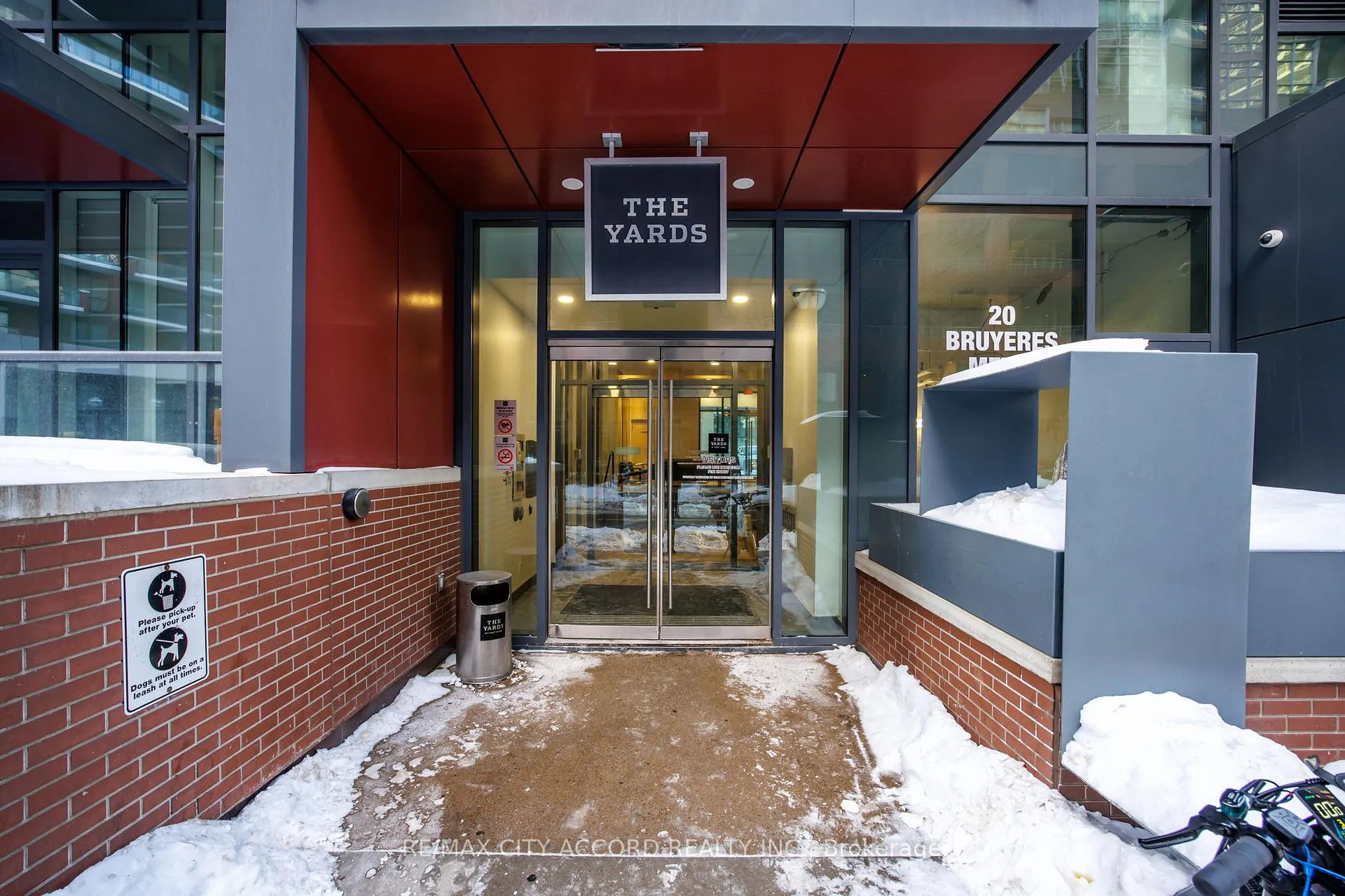 Photo 25 of Unit 311, 20 Bruyeres Mews, Toronto, Niagara — HOMEH