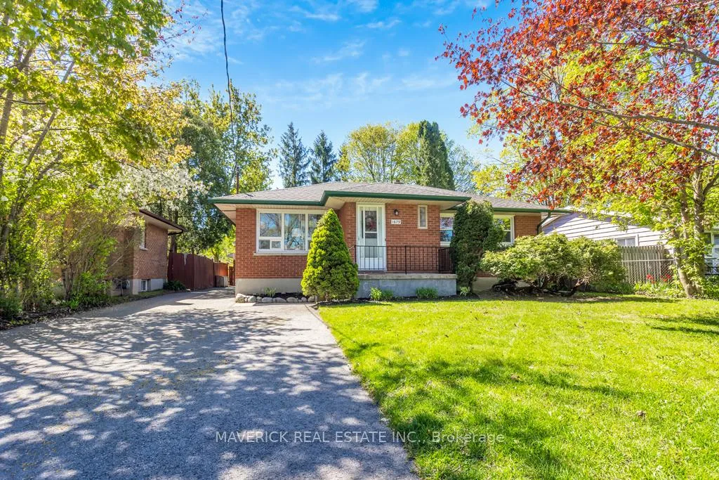 Photo 1 of 1679 Dale Street, London, East H — HOMEH