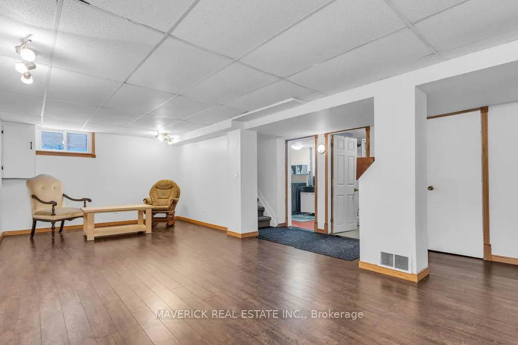Photo 19 of 1679 Dale Street, London, East H — HOMEH