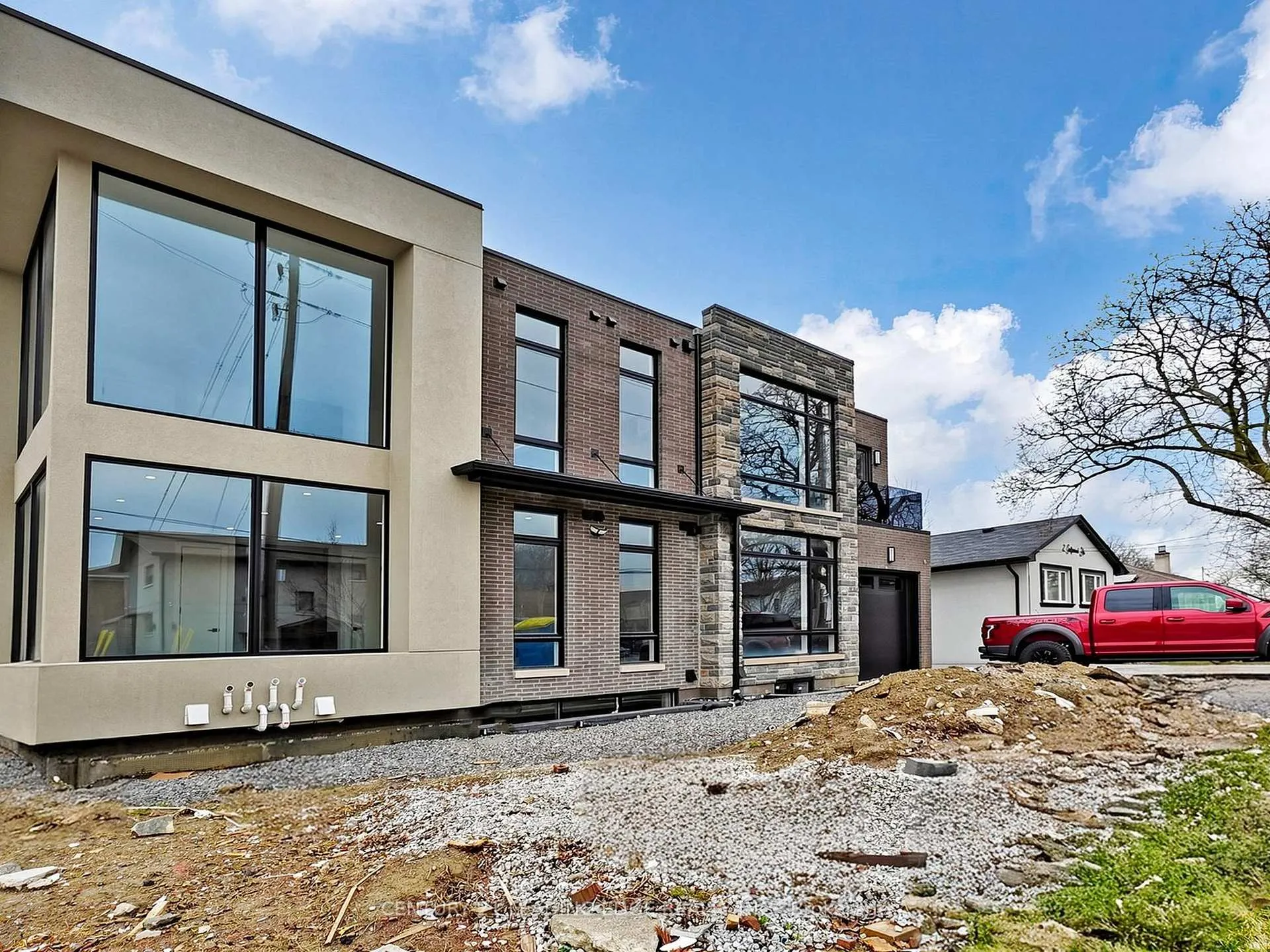 Photo 37 of Unit 1, 170 Dixon Road, Etobicoke, Kingsview Village-The Westway — HOMEH