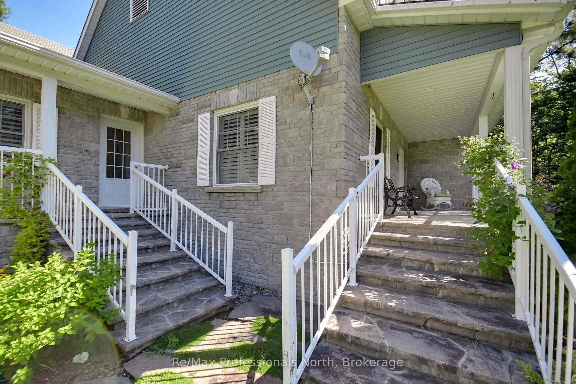 Photo 2 of 160 Tiffany Trail, Gravenhurst, Muskoka (S) — HOMEH