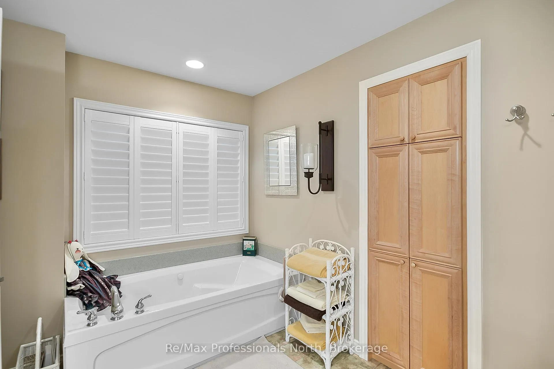 Photo 20 of 160 Tiffany Trail, Gravenhurst, Muskoka (S) — HOMEH