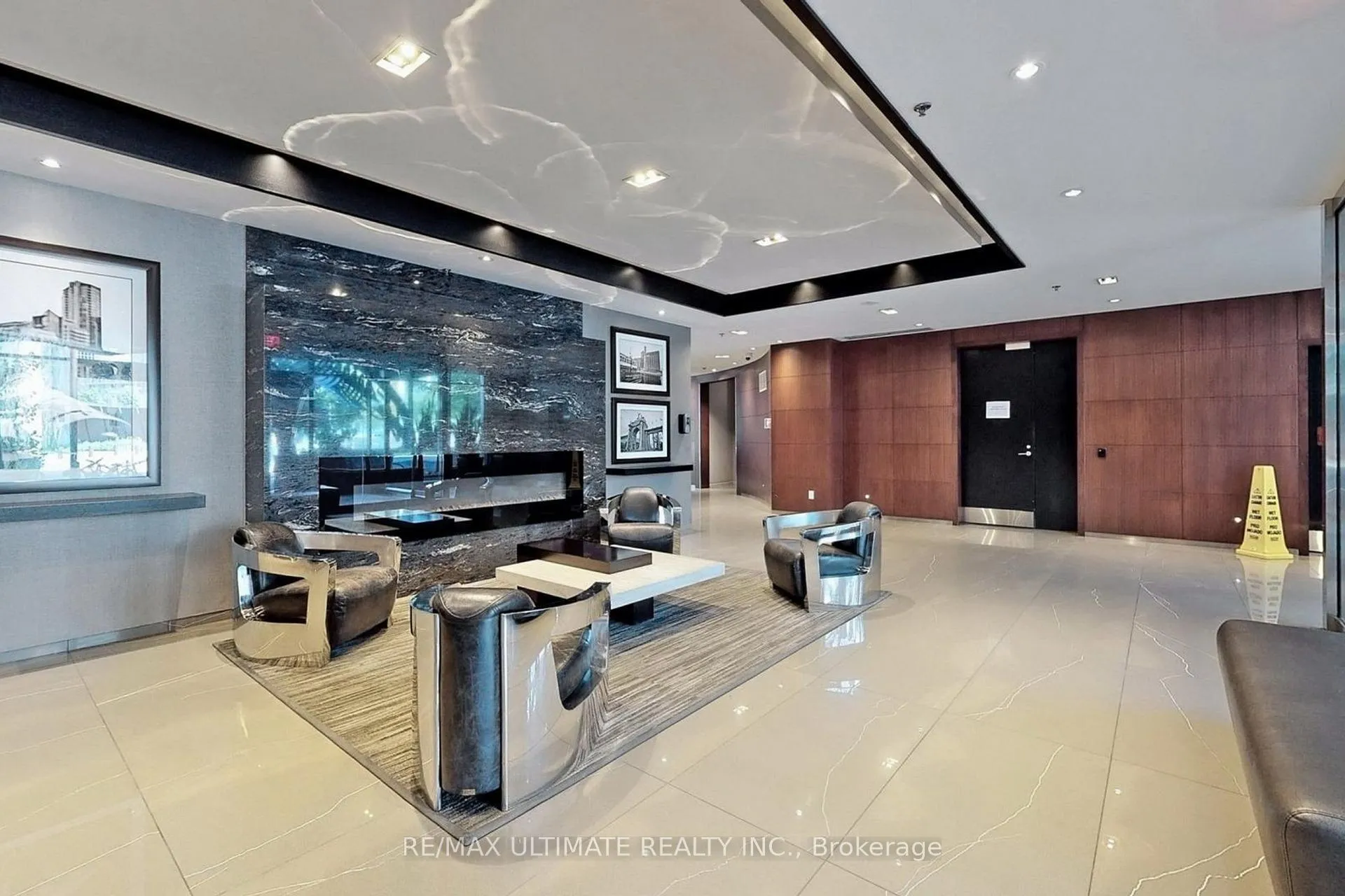 Photo 7 of Unit 228, 231 Fort York Boulevard, Toronto, Niagara — HOMEH