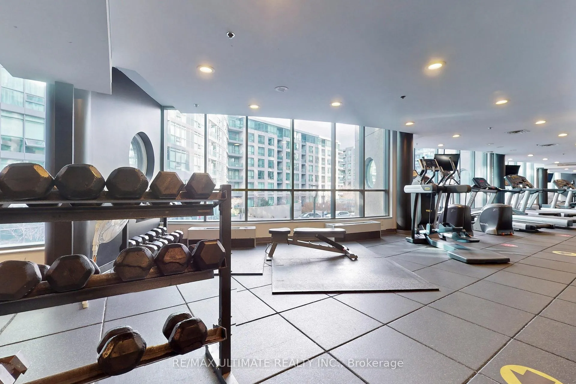 Photo 21 of Unit 228, 231 Fort York Boulevard, Toronto, Niagara — HOMEH
