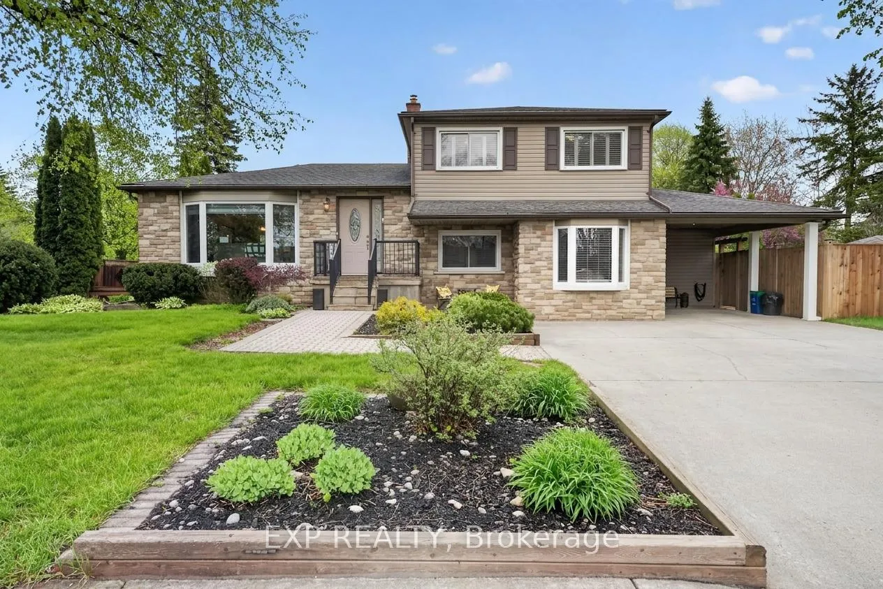 Front of 3510 Yale Crescent