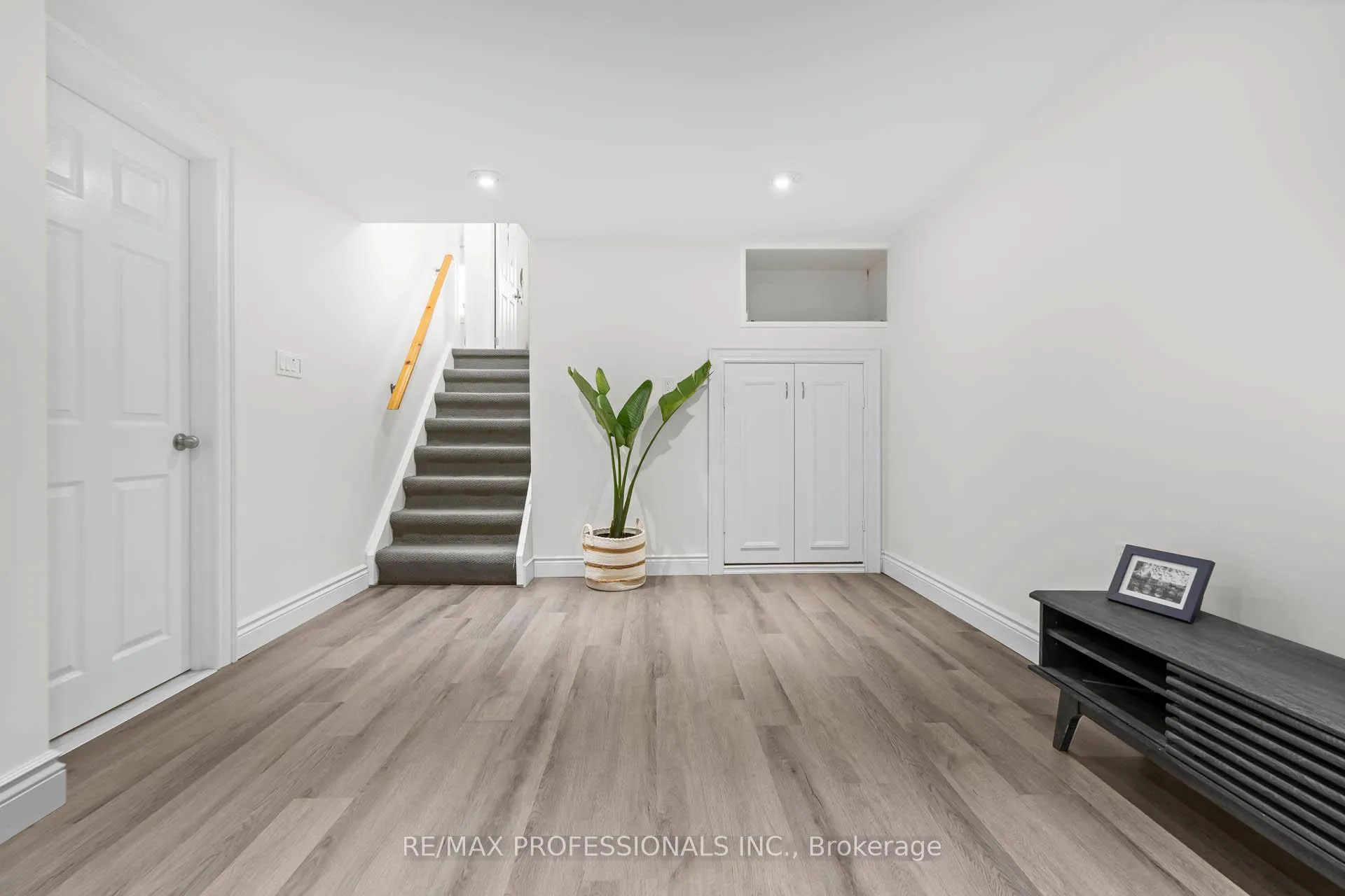 Photo 33 of 62 Caledon Crescent, Brampton, Brampton East — HOMEH