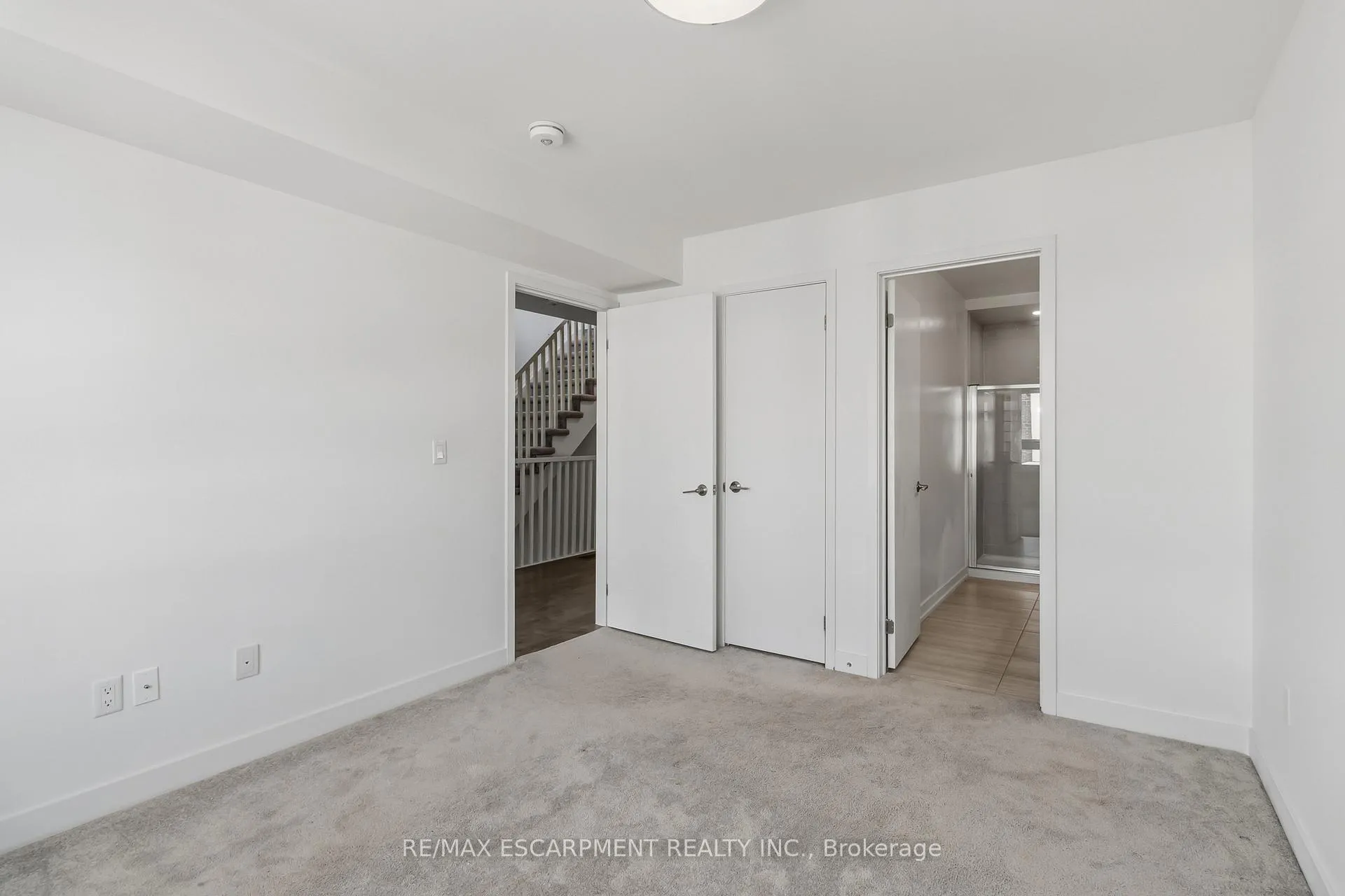 Photo 23 of Unit 36, 1121 Cooke Boulevard, Burlington, LaSalle — HOMEH
