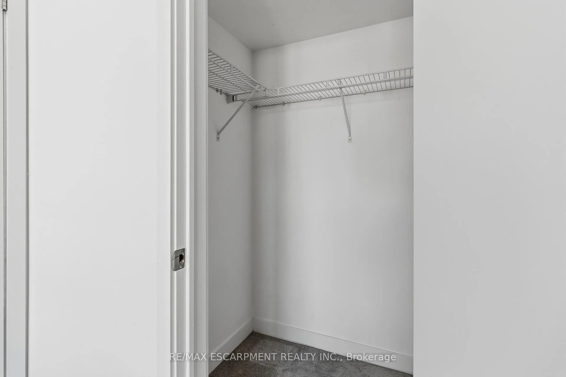 Photo 27 of Unit 36, 1121 Cooke Boulevard, Burlington, LaSalle — HOMEH