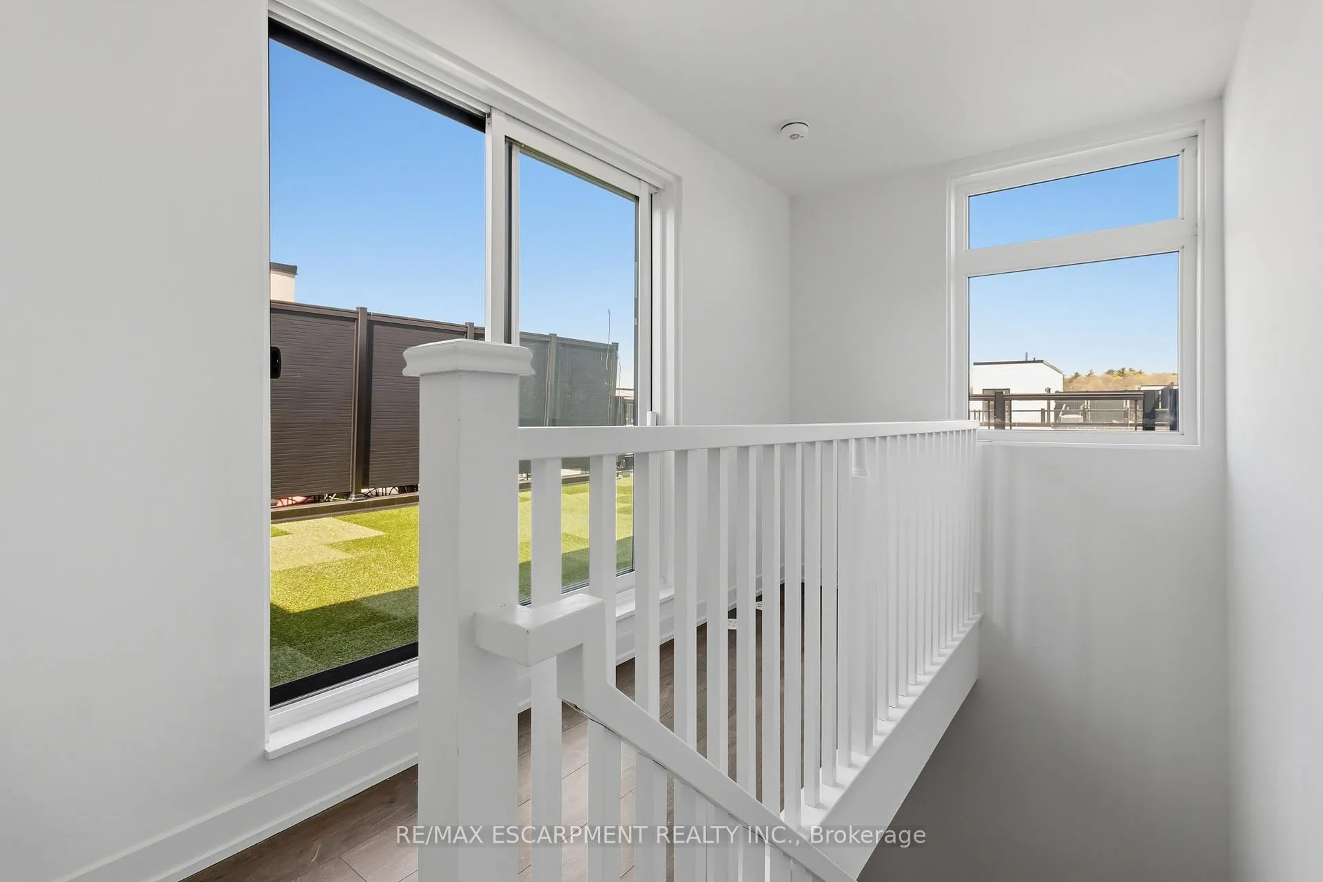 Photo 34 of Unit 36, 1121 Cooke Boulevard, Burlington, LaSalle — HOMEH