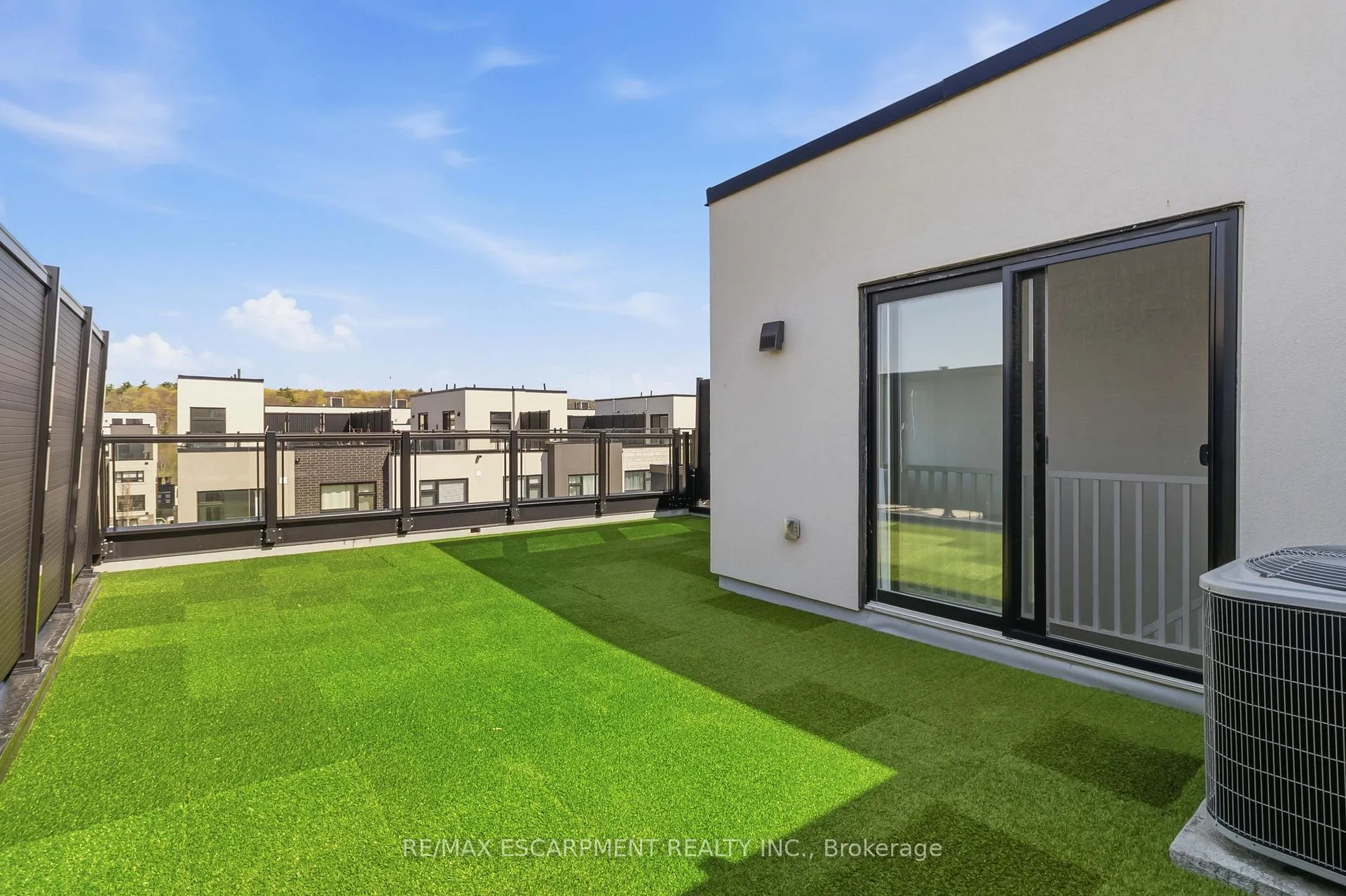 Photo 37 of Unit 36, 1121 Cooke Boulevard, Burlington, LaSalle — HOMEH