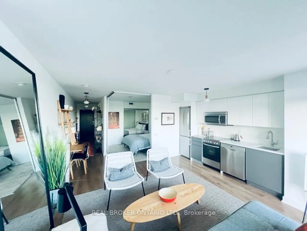 Photo 3 of Unit 1112, 78 Tecumseth Street, Toronto, Niagara — HOMEH