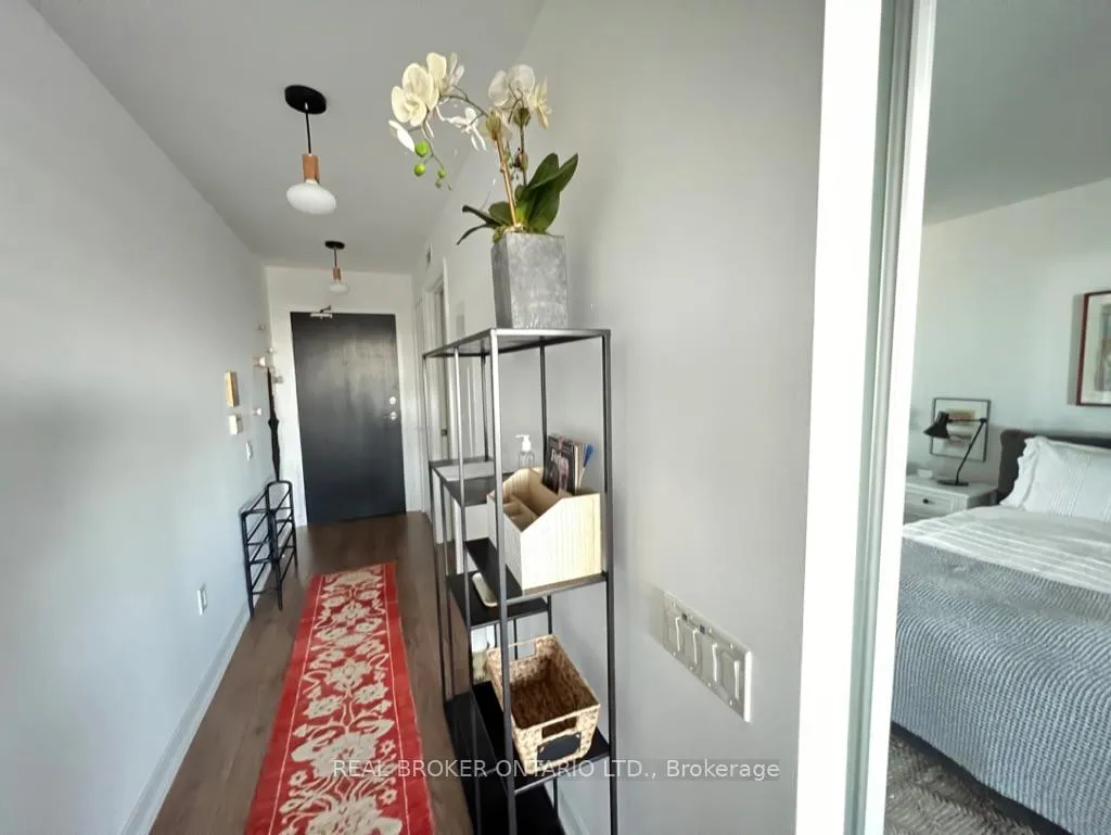 Photo 4 of Unit 1112, 78 Tecumseth Street, Toronto, Niagara — HOMEH