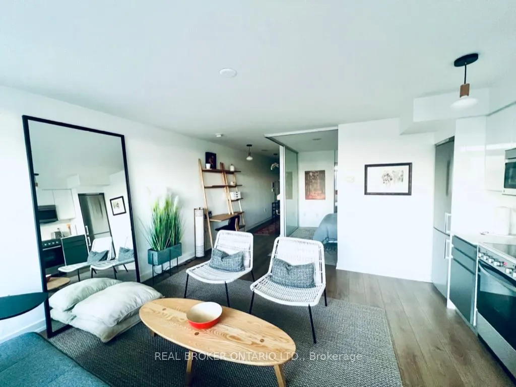 Photo 7 of Unit 1112, 78 Tecumseth Street, Toronto, Niagara — HOMEH