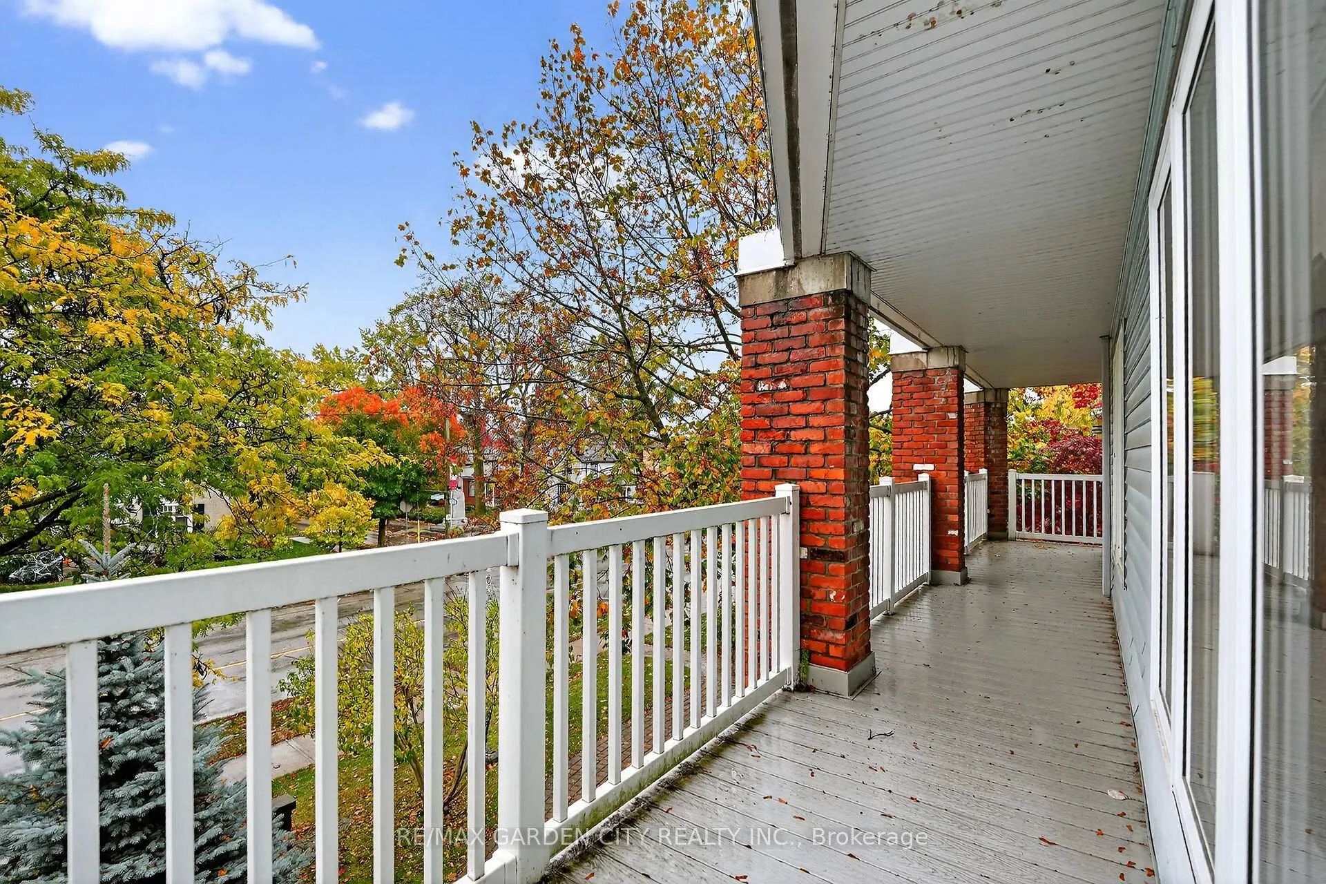 Photo 14 of Unit 201, 70 Main Street, St. Catharines, Port Dalhousie — HOMEH