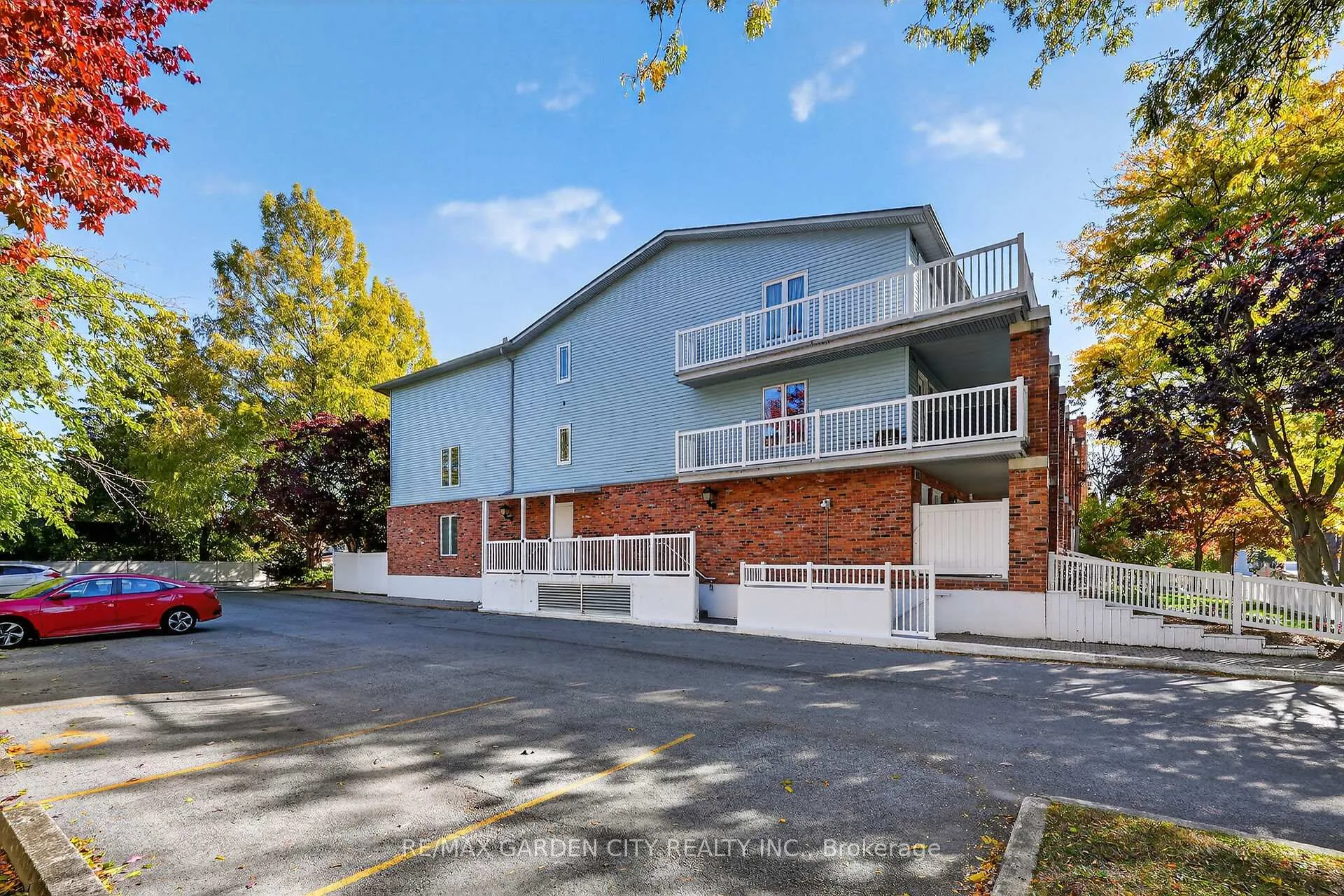 Photo 30 of Unit 201, 70 Main Street, St. Catharines, Port Dalhousie — HOMEH
