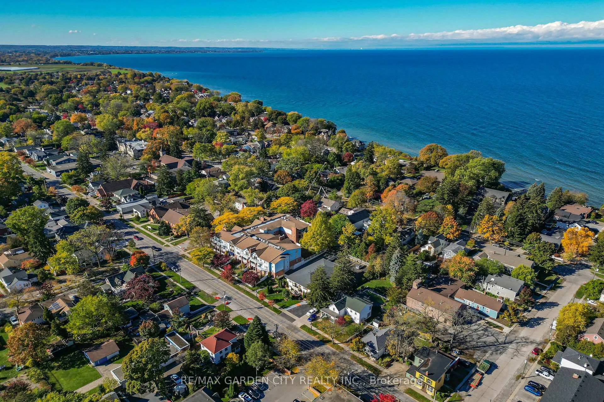 Photo 44 of Unit 201, 70 Main Street, St. Catharines, Port Dalhousie — HOMEH