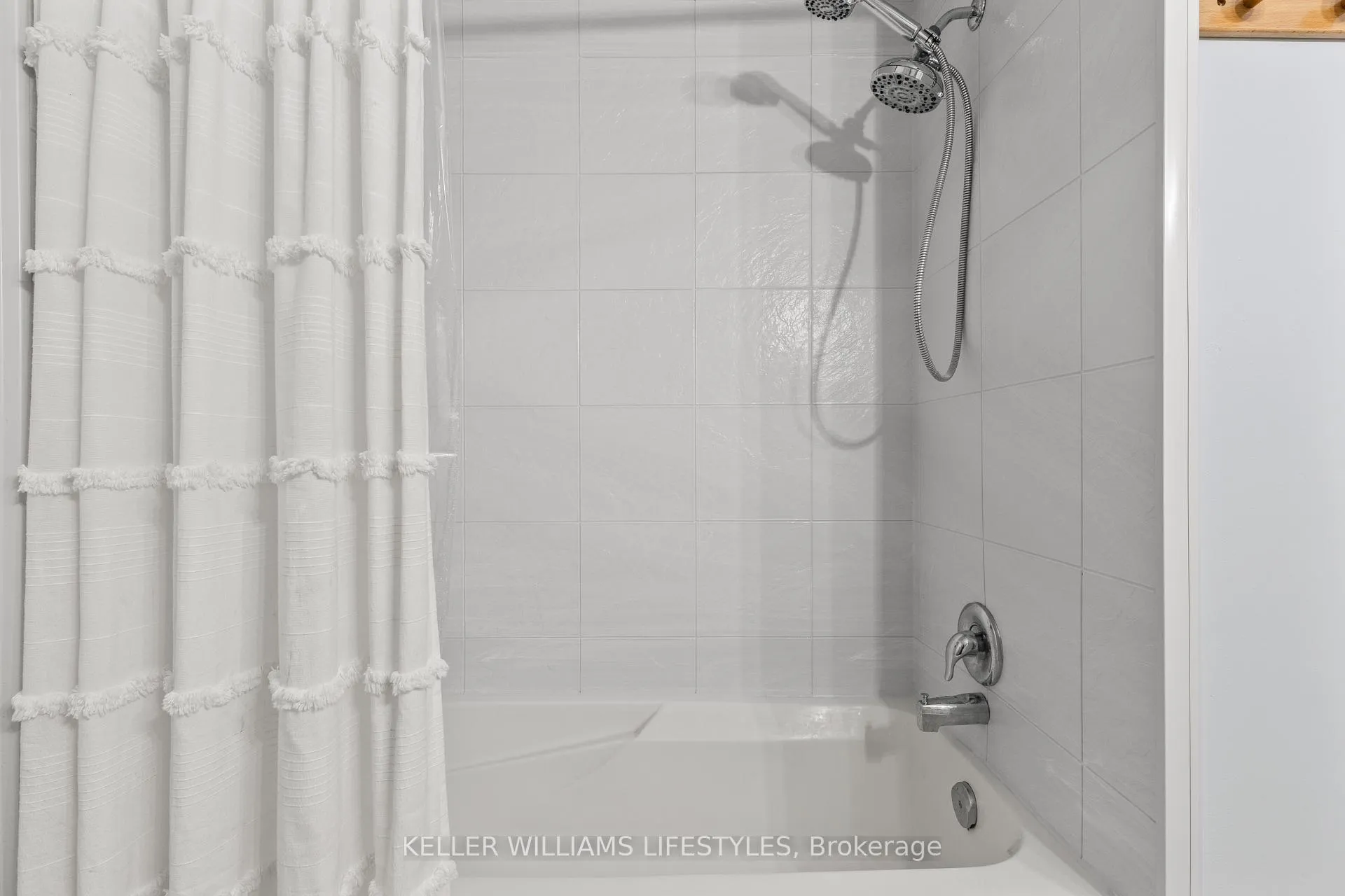 Photo 27 of Unit 40, 110 Deveron Crescent, London, South T — HOMEH