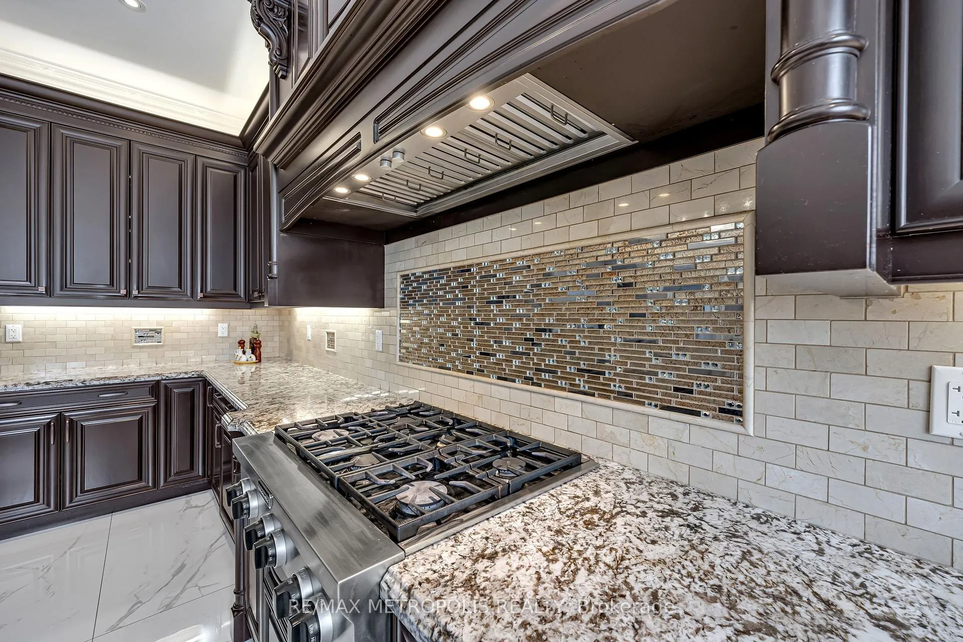 Photo 15 of 9 Alai Circle, Markham, Milliken Mills East — HOMEH