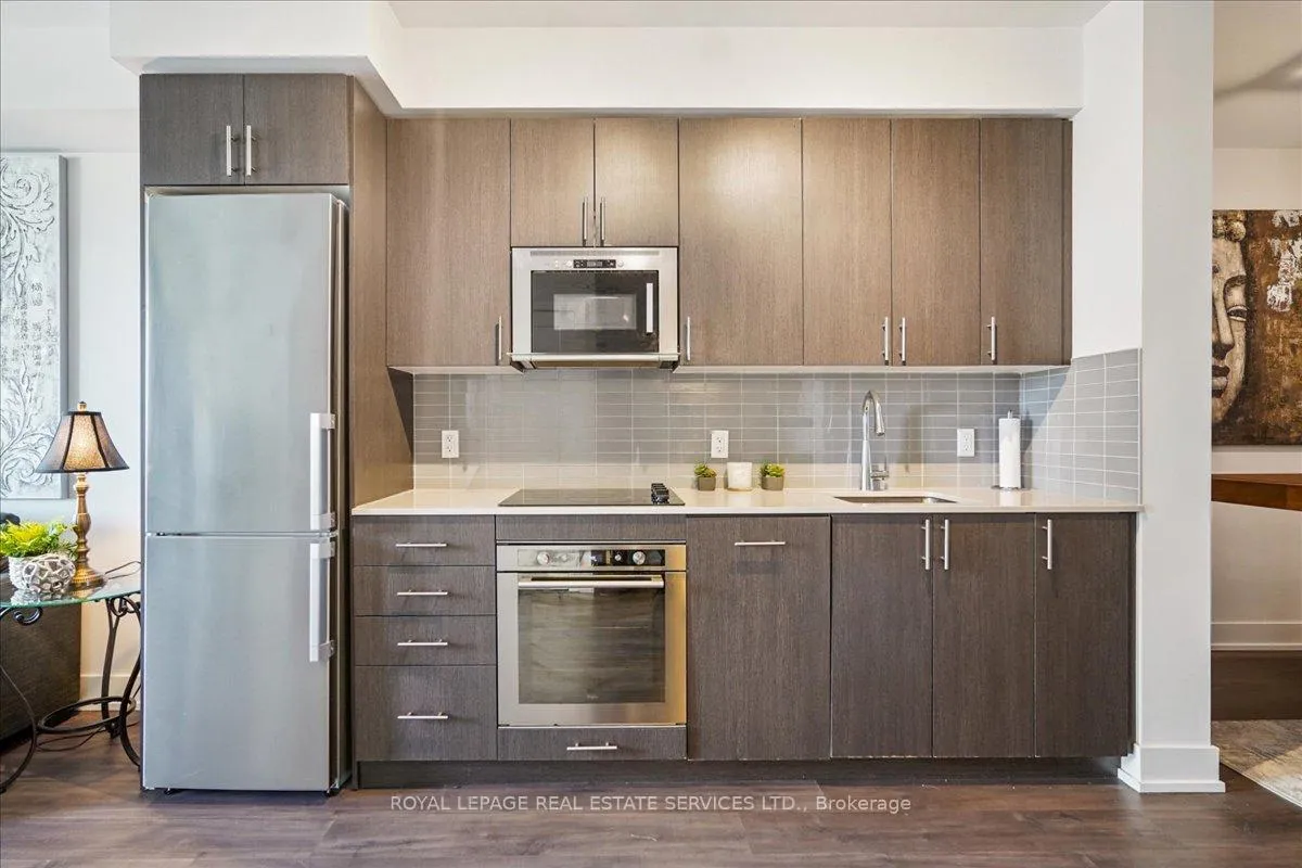 Photo 12 of Unit 1012, 2550 Simcoe Street N, Oshawa, Windfields — HOMEH