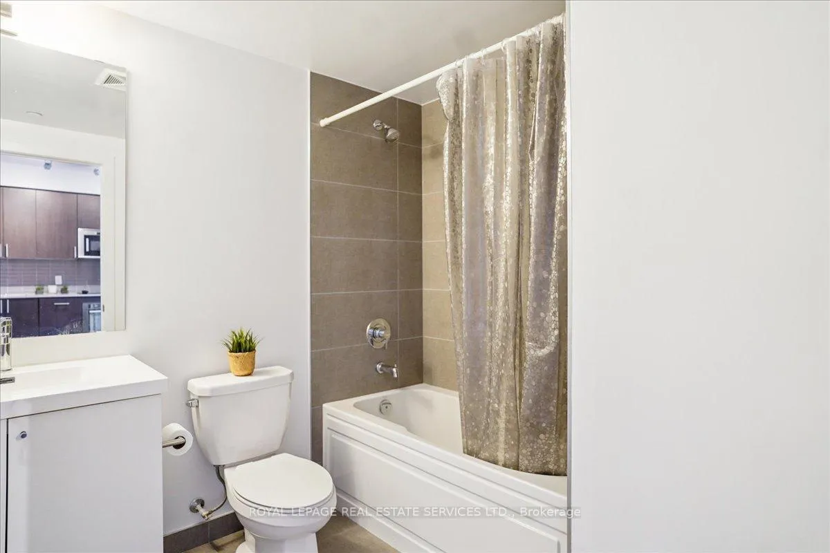 Photo 19 of Unit 1012, 2550 Simcoe Street N, Oshawa, Windfields — HOMEH