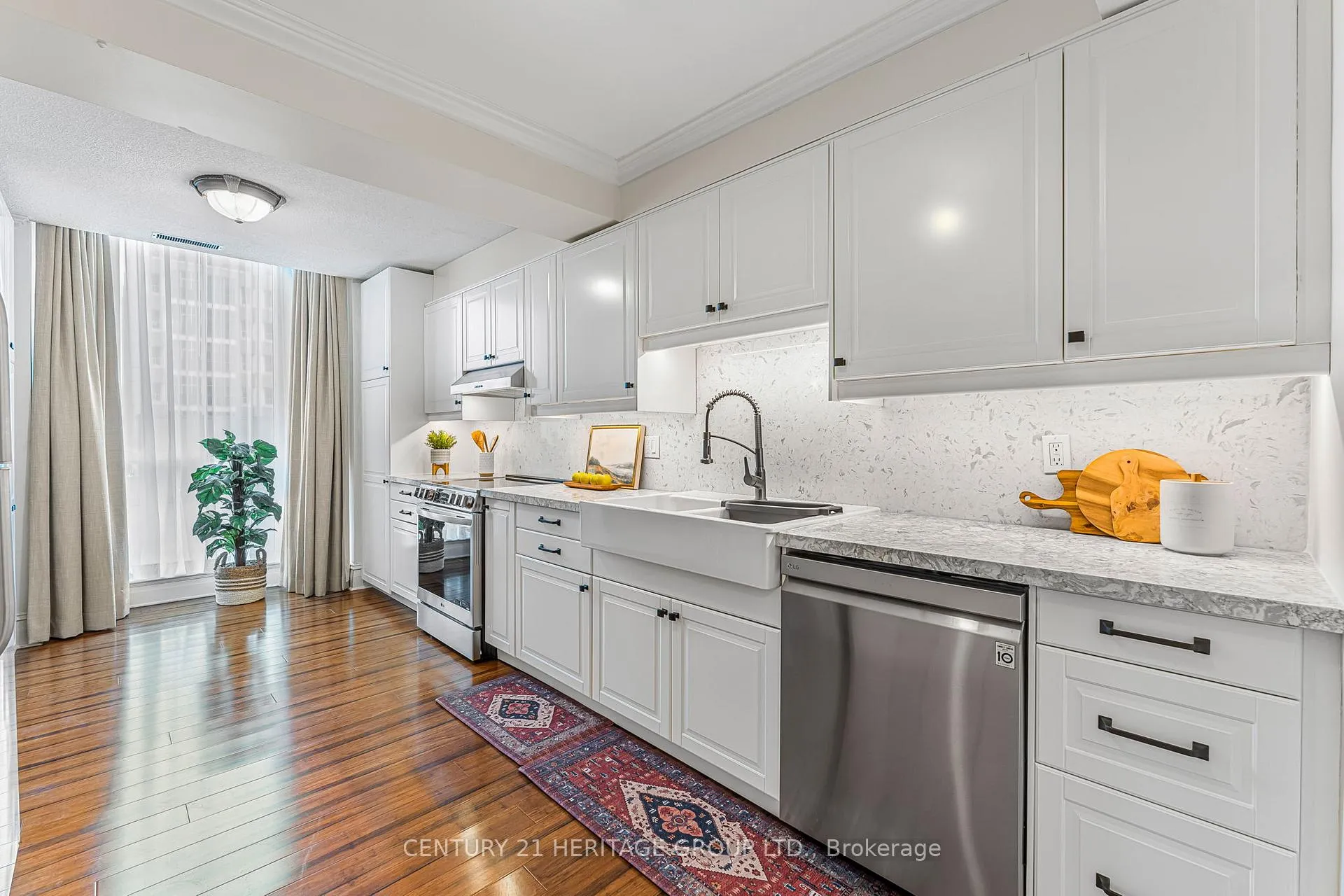 Photo 11 of Unit 102, 67 Caroline Street S, Hamilton, Durand — HOMEH