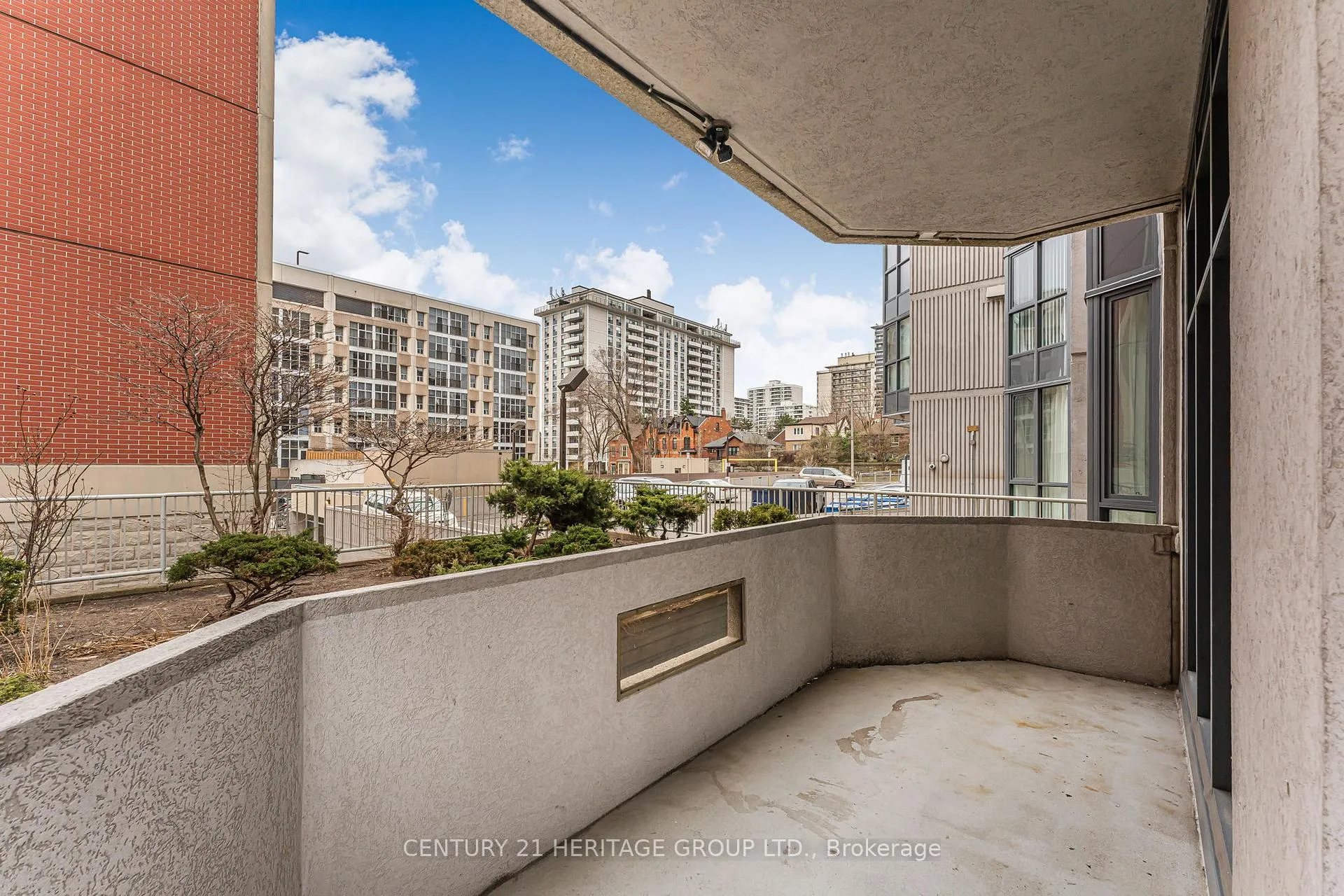 Photo 32 of Unit 102, 67 Caroline Street S, Hamilton, Durand — HOMEH