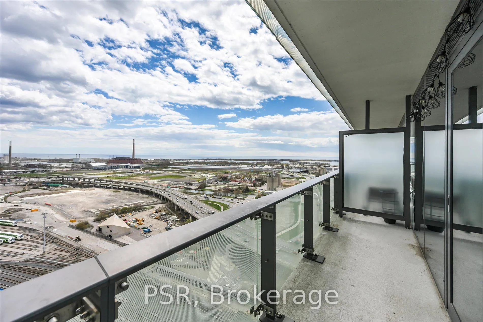 Photo 24 of Unit 2705, 70 Distillery Lane, Toronto, Waterfront Communities — HOMEH