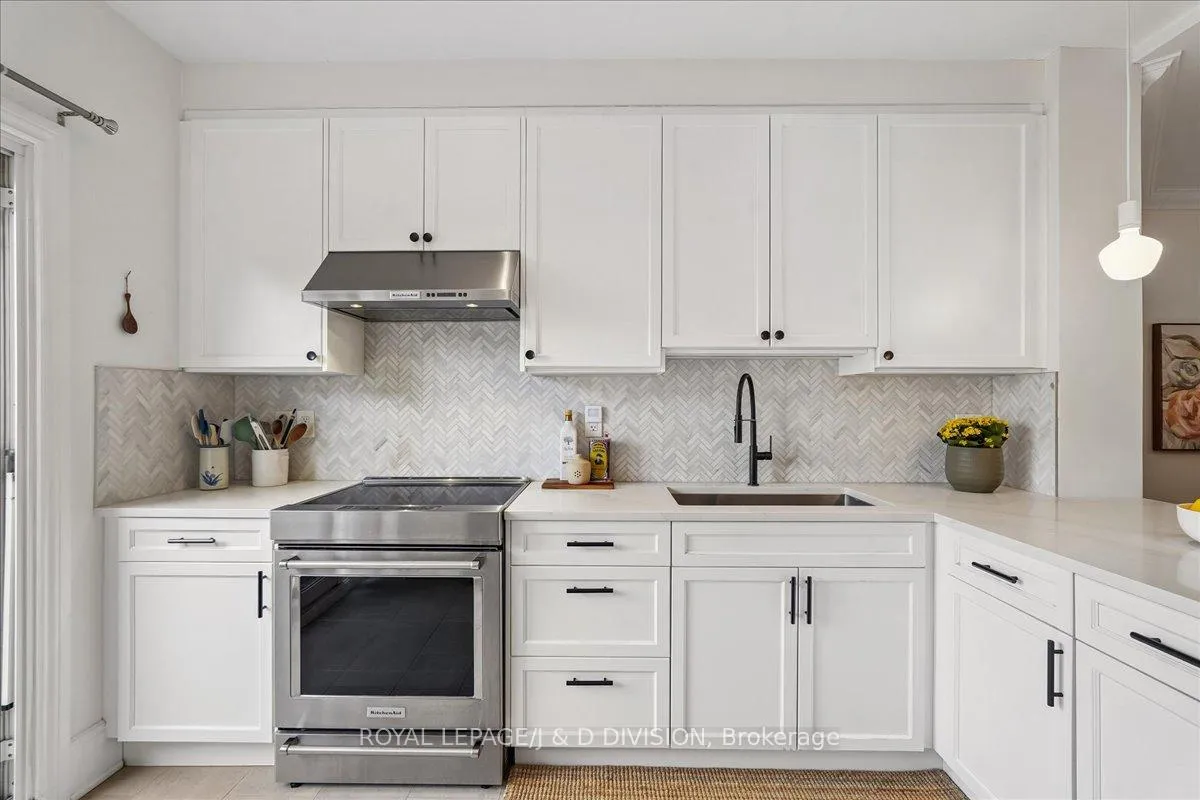 Photo 12 of 113 Langford Avenue, Toronto, Danforth Village-East York — HOMEH