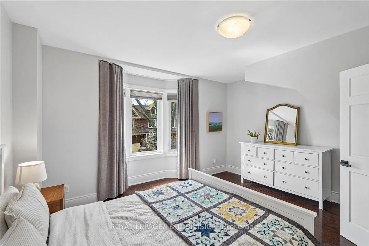 Photo 15 of 113 Langford Avenue, Toronto, Danforth Village-East York — HOMEH