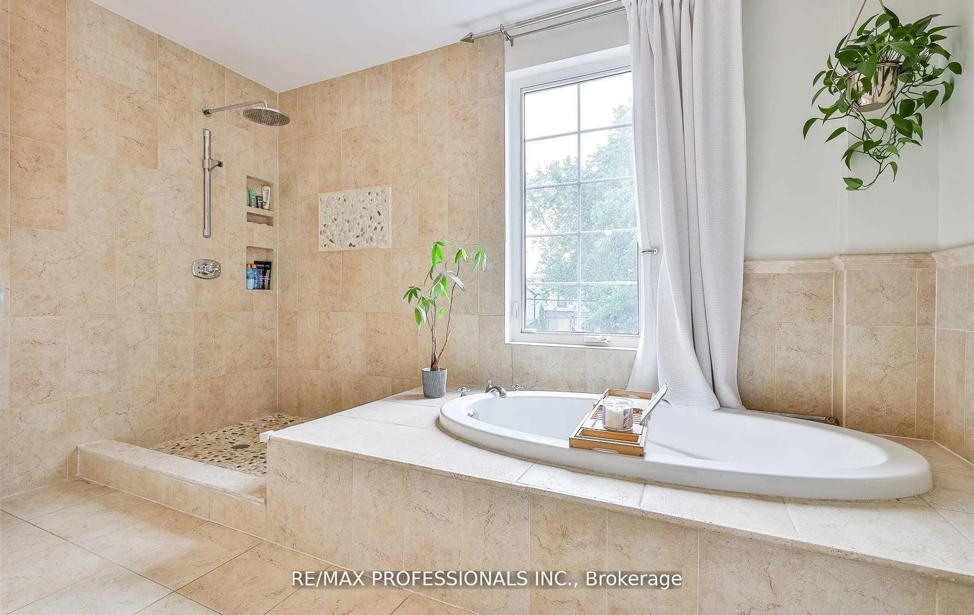 Photo 13 of 82 Alton Avenue, Toronto, South Riverdale — HOMEH