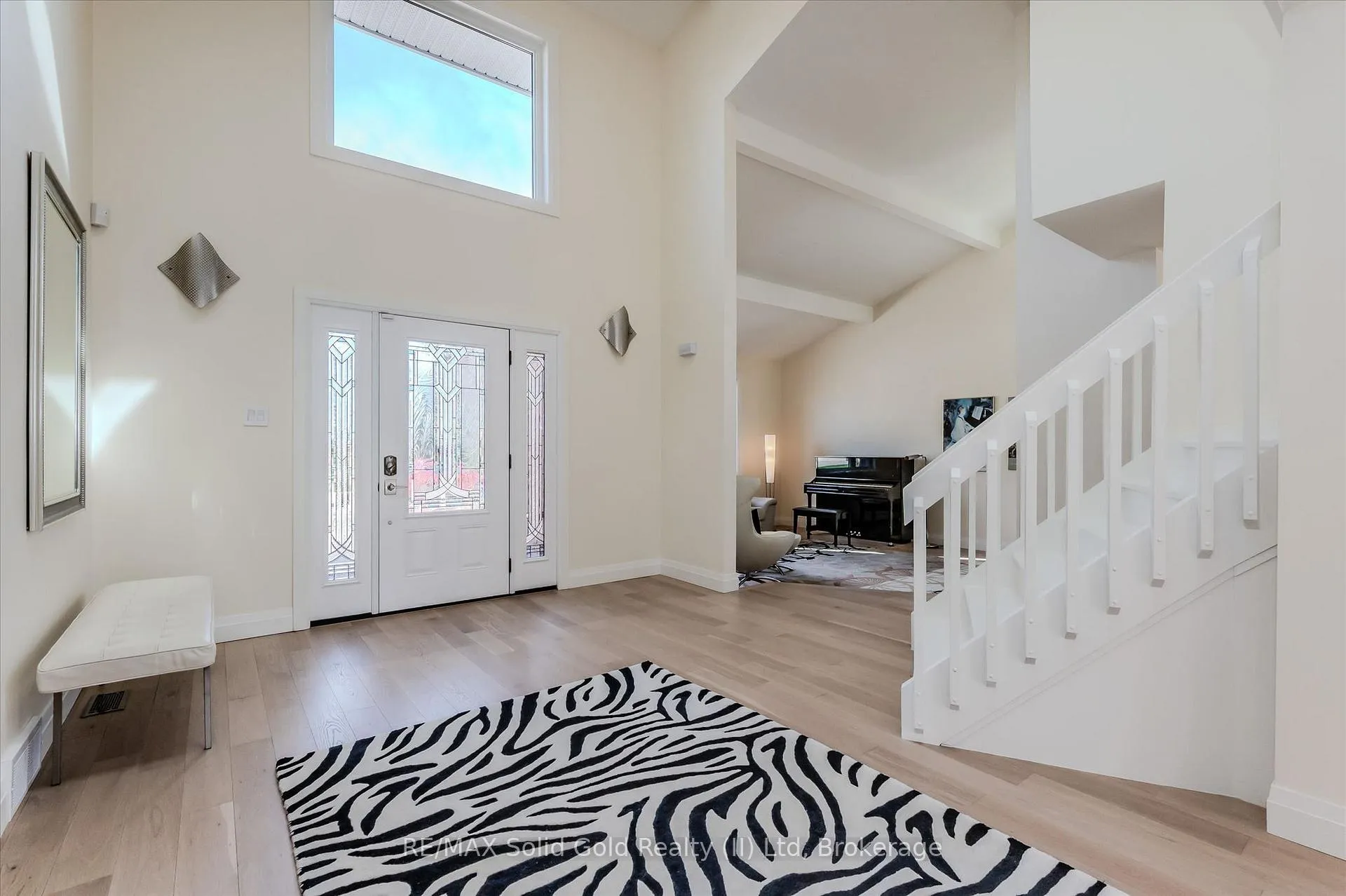 Photo 3 of 364 Ash Tree Place, Waterloo — HOMEH
