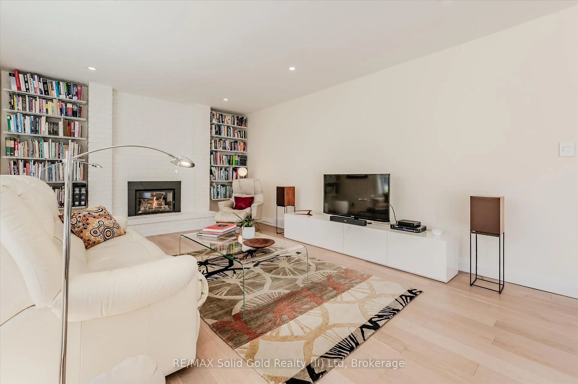 Photo 17 of 364 Ash Tree Place, Waterloo — HOMEH