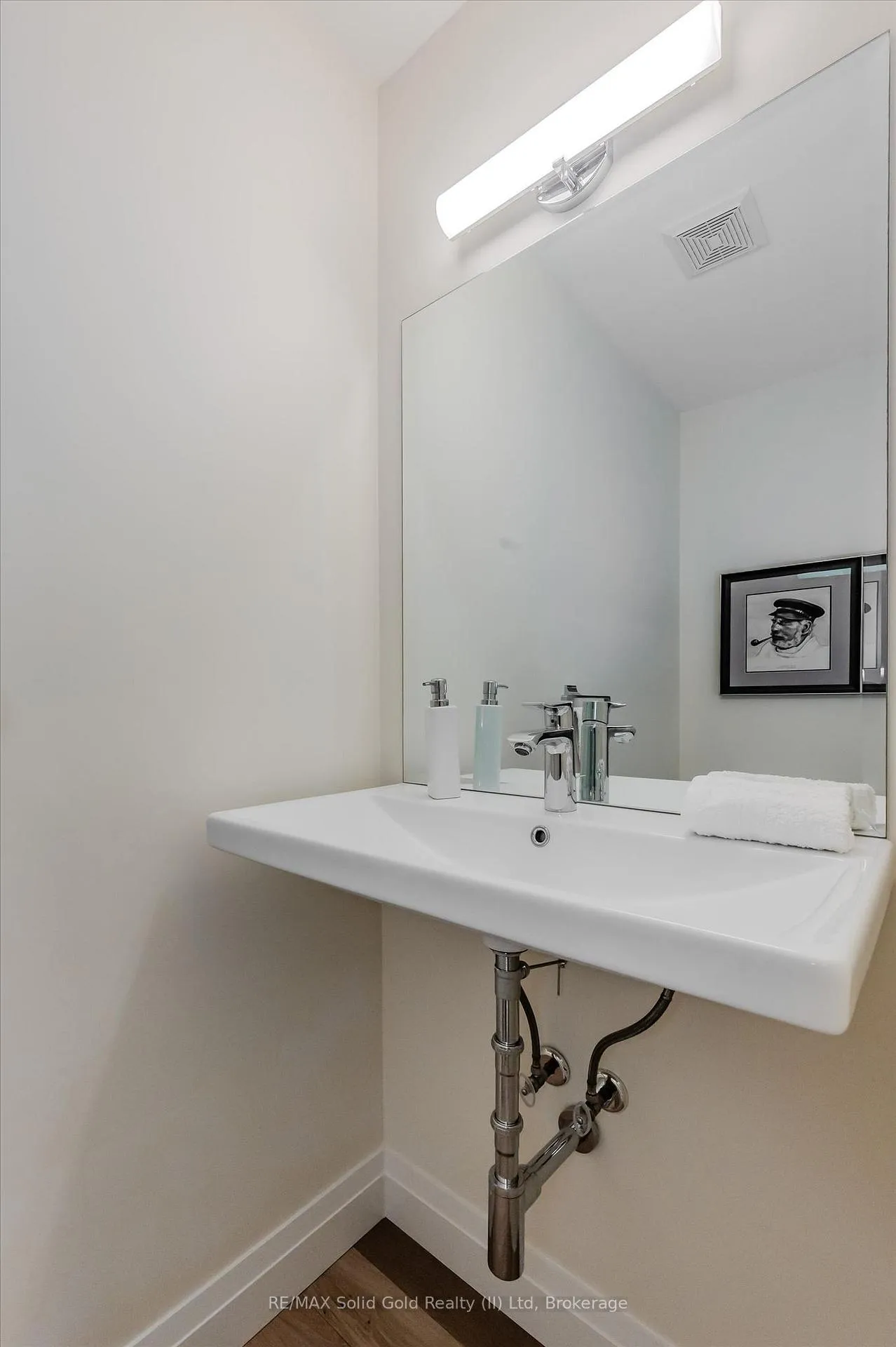 Photo 20 of 364 Ash Tree Place, Waterloo — HOMEH
