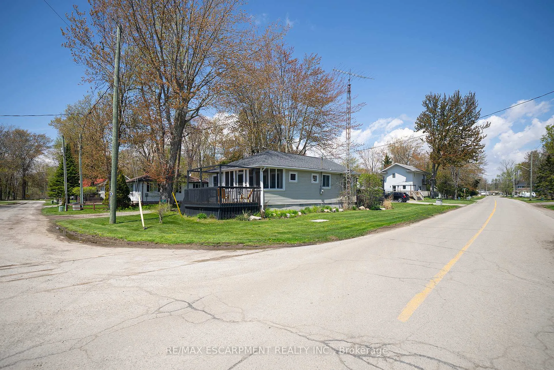 Photo 3 of 21 Ferris Street, Norfolk, Turkey Point — HOMEH