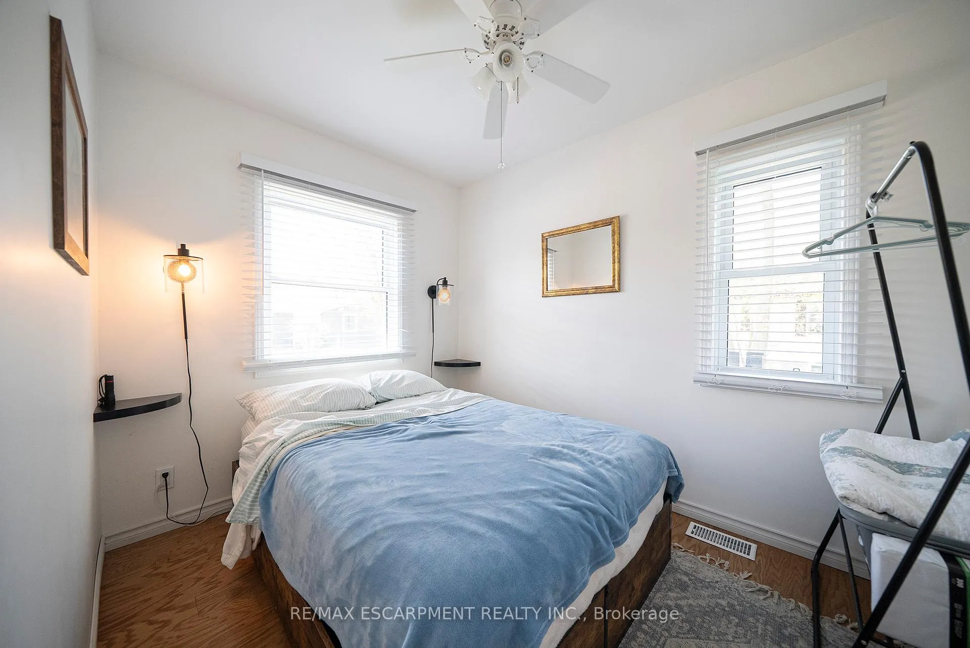 Photo 10 of 21 Ferris Street, Norfolk, Turkey Point — HOMEH