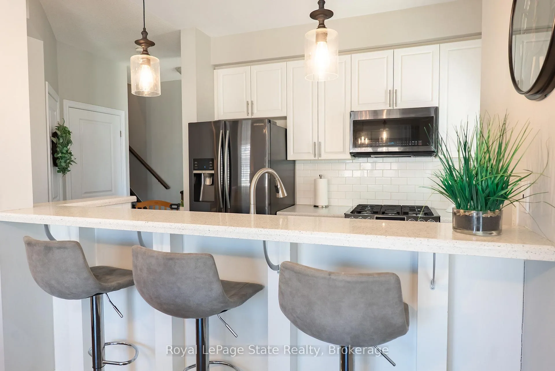 Photo 15 of 4 Garlent Avenue, Hamilton, Meadowlands — HOMEH