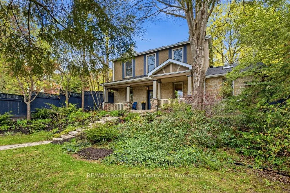 Photo 2 of 52 Queen Street, Guelph, St. George's — HOMEH