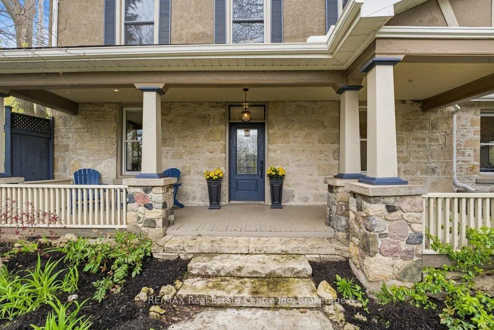 Photo 3 of 52 Queen Street, Guelph, St. George's — HOMEH