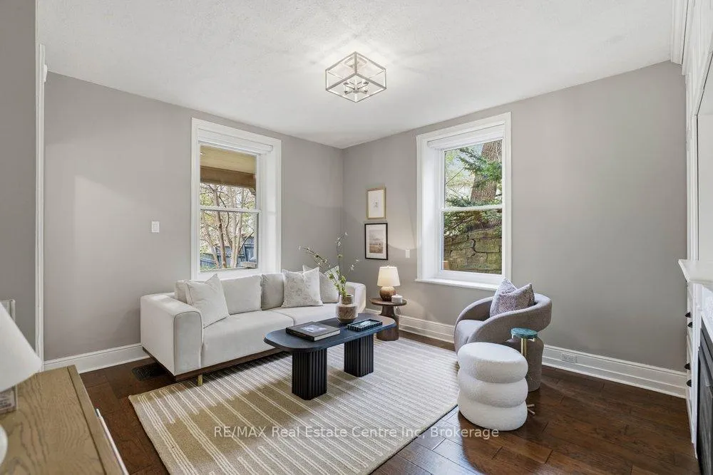 Photo 9 of 52 Queen Street, Guelph, St. George's — HOMEH