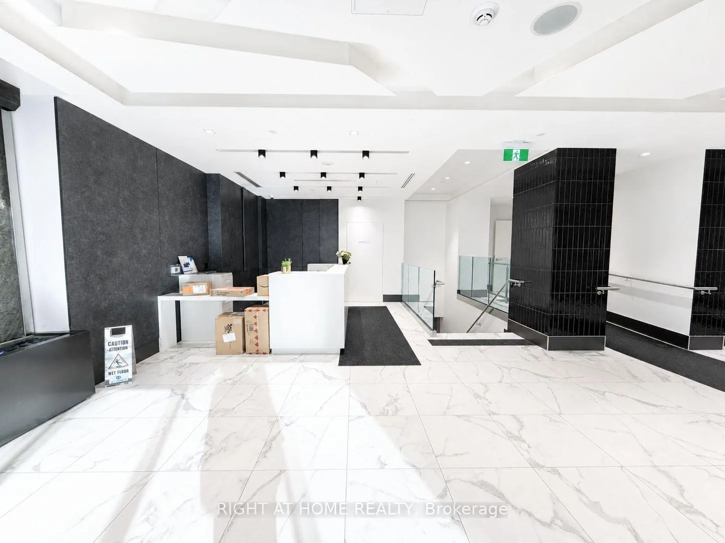 Photo 12 of Unit 2612, 50 Dunfield Avenue, Toronto, Mount Pleasant West — HOMEH