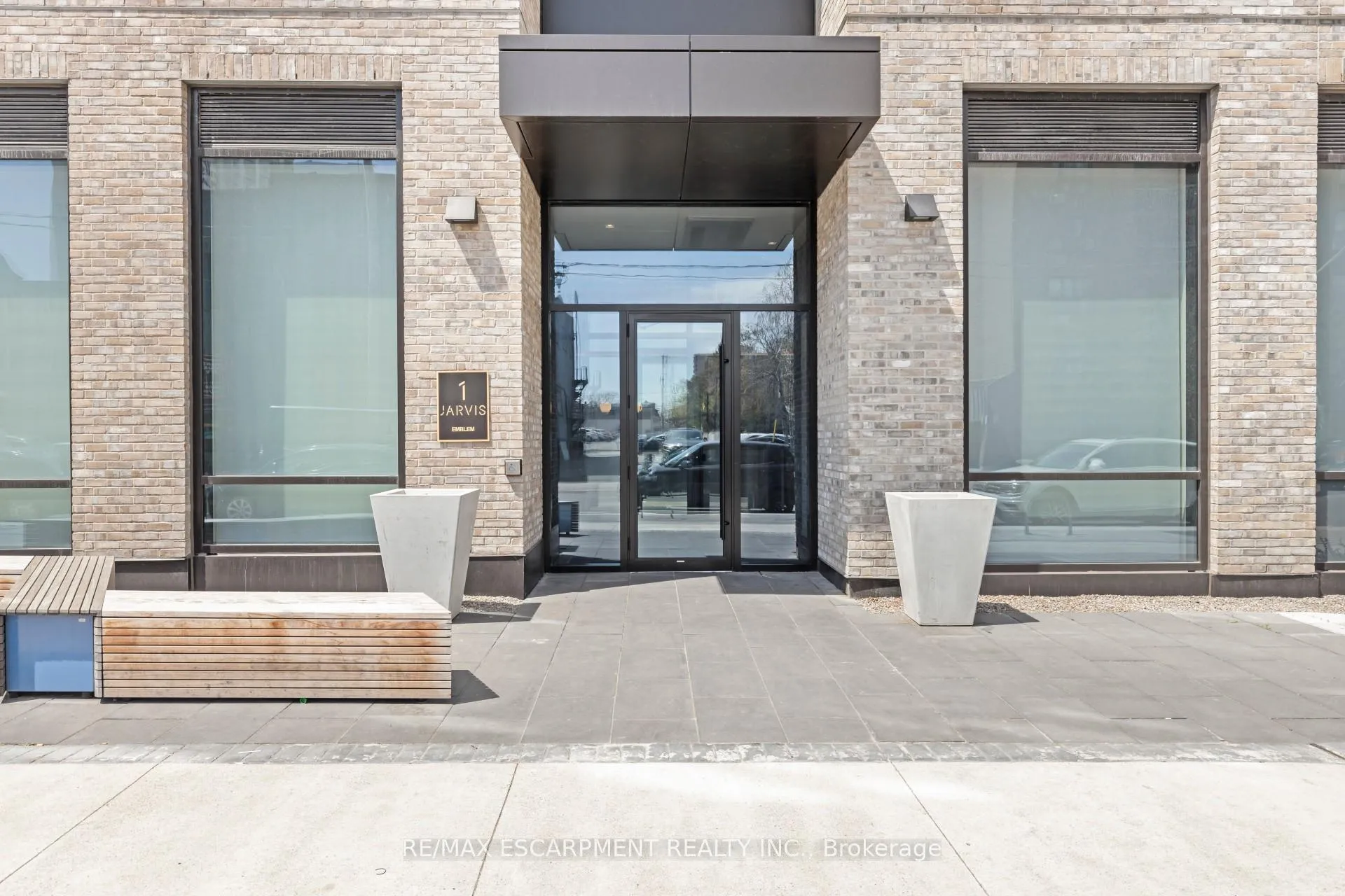 Photo 2 of Unit 719, 1 Jarvis Street, Hamilton, Beasley — HOMEH